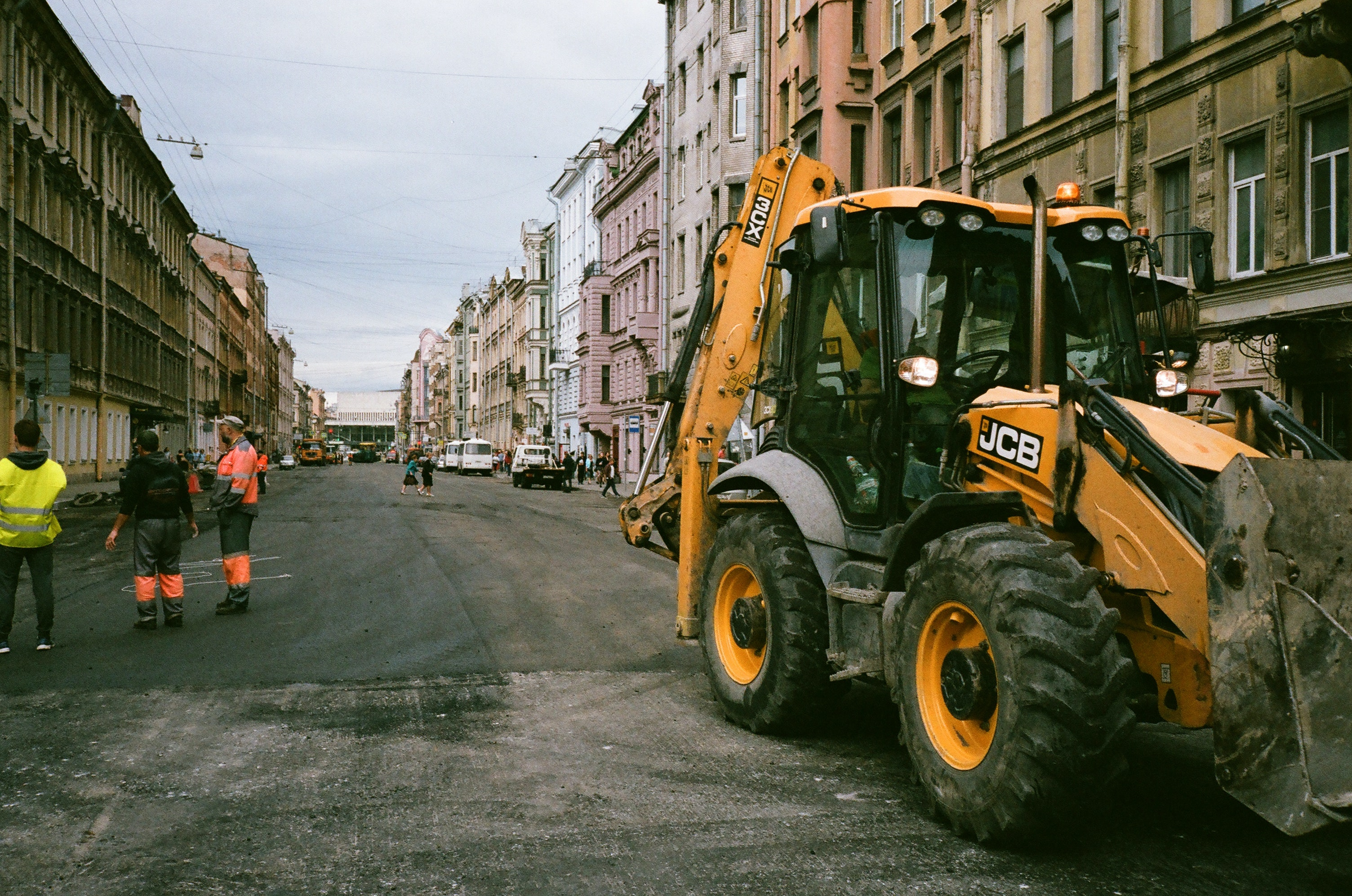 Why do road projects in this city keep repeating the mistakes they’ve made over and over again?