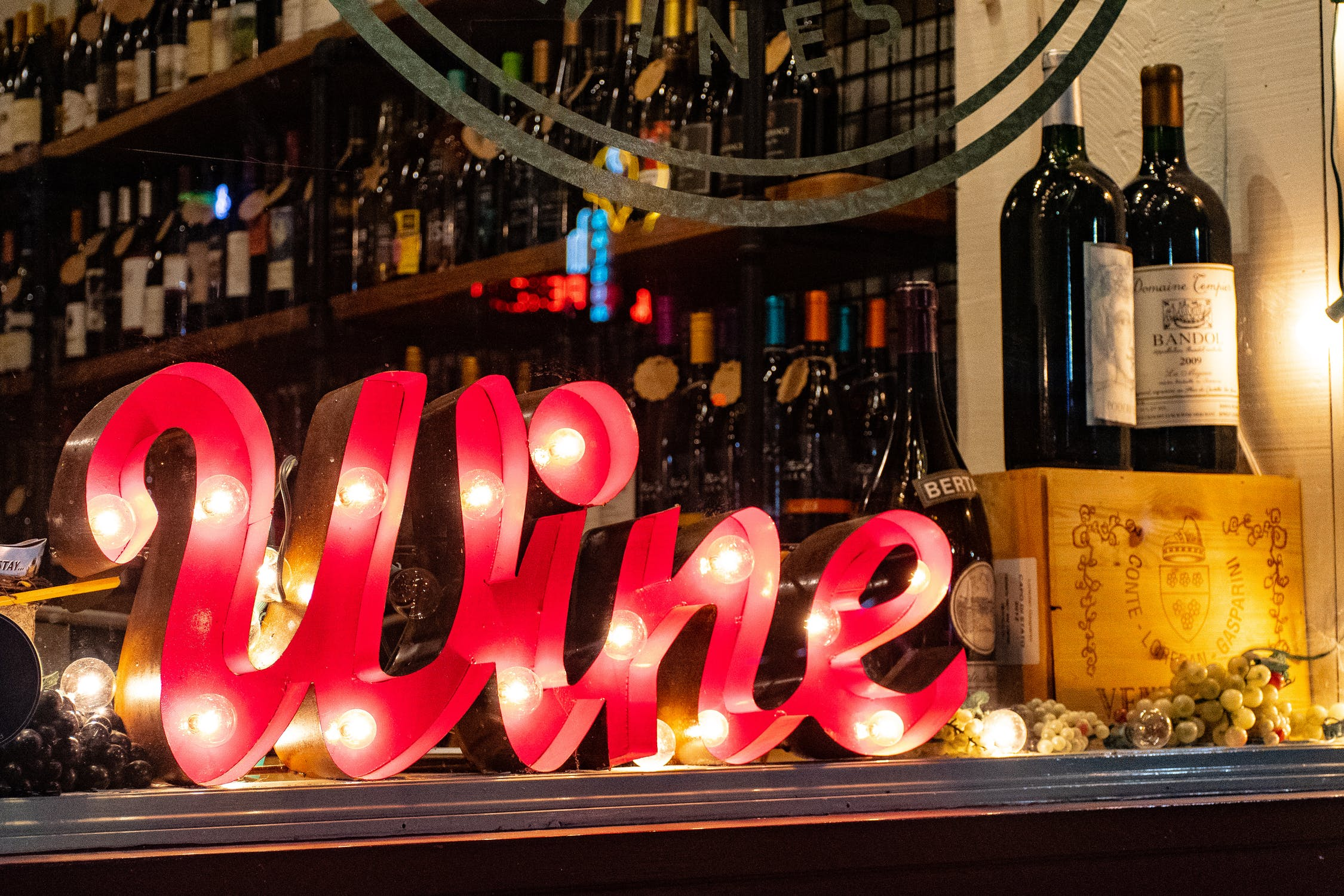 Could a couple glasses of wine shrink your brain?