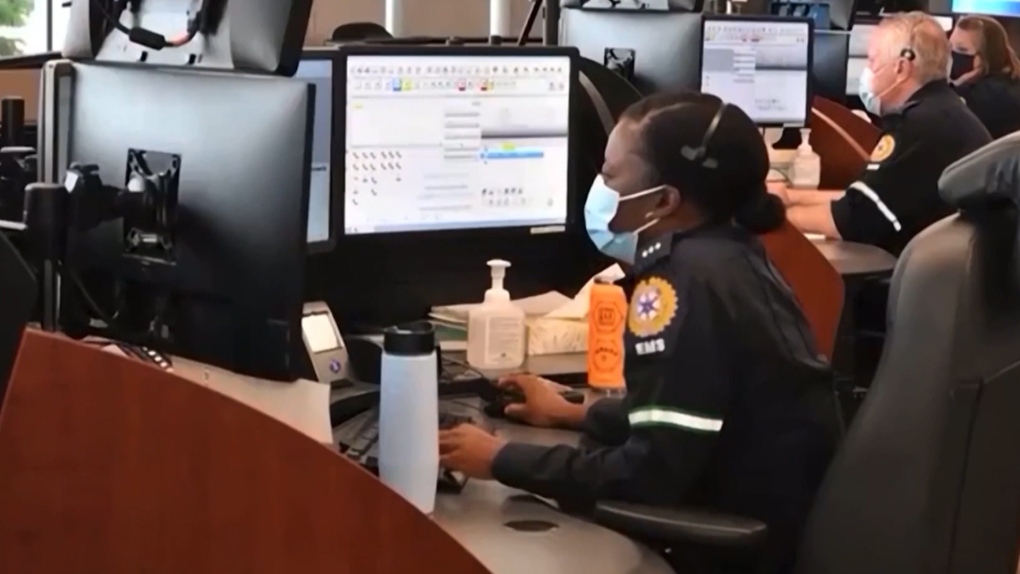 911 dispatchers warn staff shortages could put Quebecers at risk