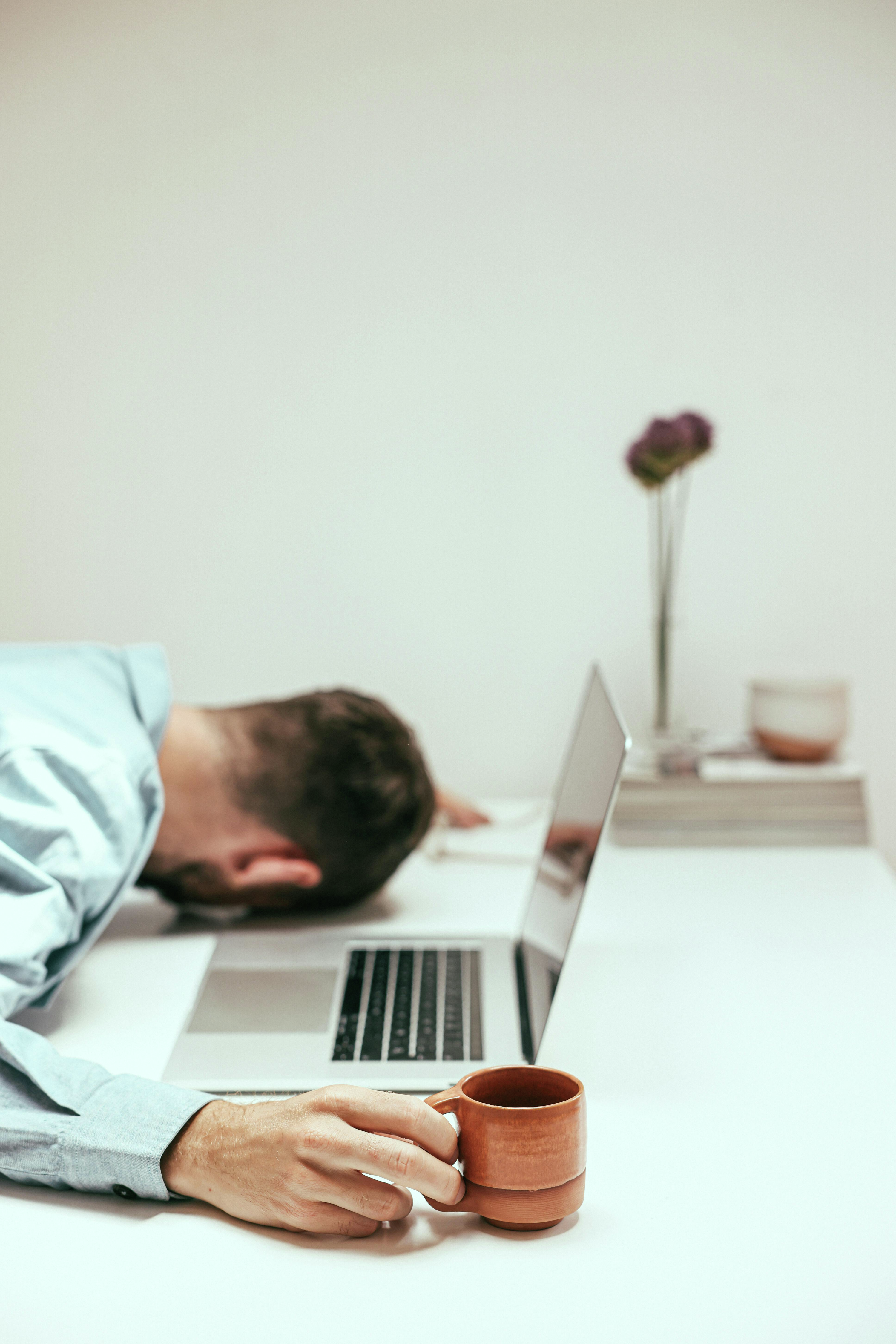 5 tips to help your body adjust to the upcoming time change