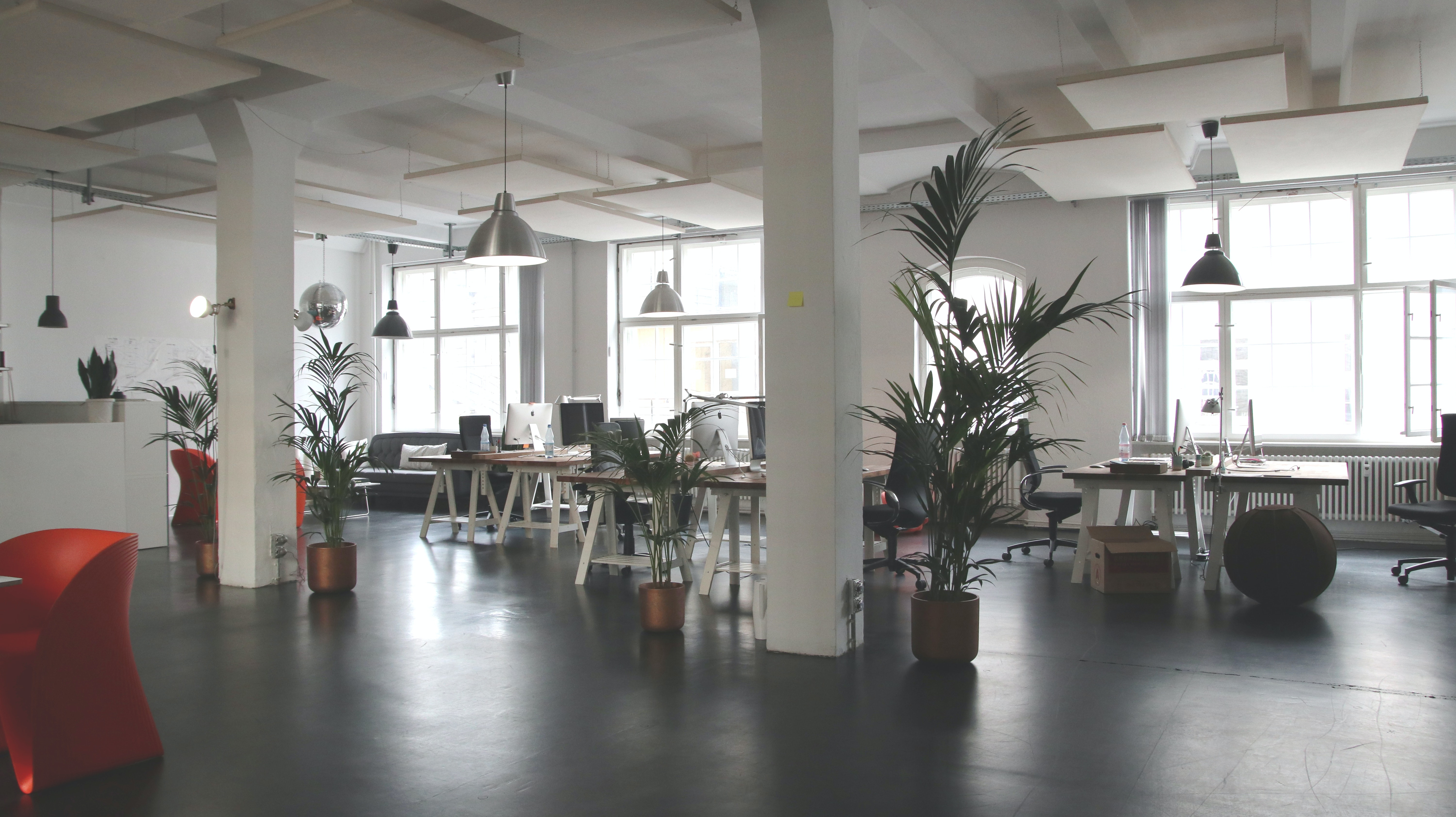 Downtown Montreal’s office buildings are dying down