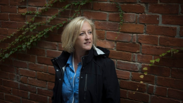 ESS: Lisa Raitt opens up about her family's struggle with Alzheimer’s