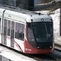 “My son and I will have to sleep in our car” -- Amidst affordable housing crisis, Ottawa votes to tear down low-income housing for LRT extension