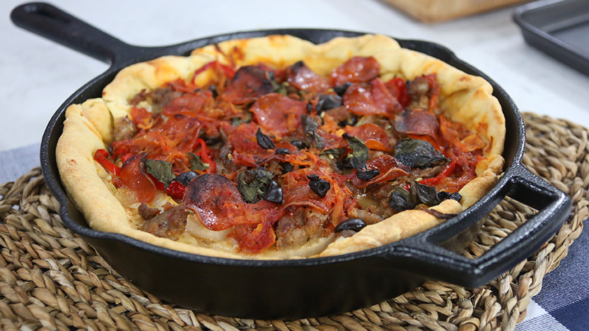 TMR  "Ottawa pizzeria places among top 20 deep-dish pizzas in the world at international competition " - Vittorio Colaiacovo