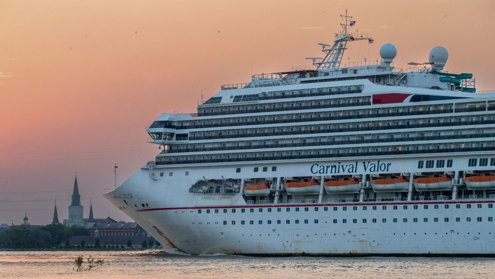 NTT: Man who fell from cruise ship recounts the 20 hours he spent treading water