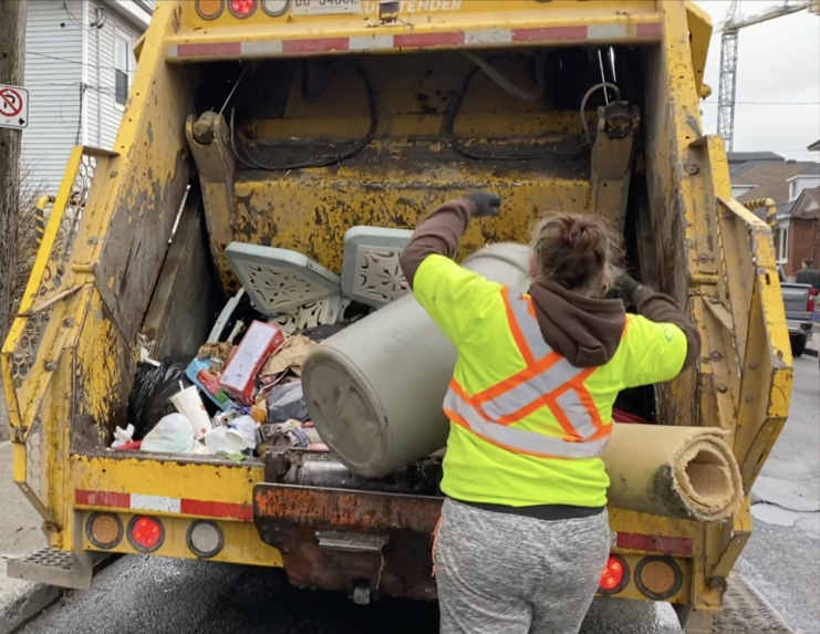 OAW: City Council meets on garbage debate in Ottawa