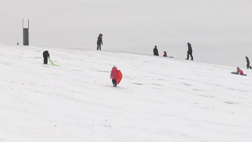 TMR "Ottawa to spend $150,000 to study making hill safe for sledding." Riley Brockington Interview