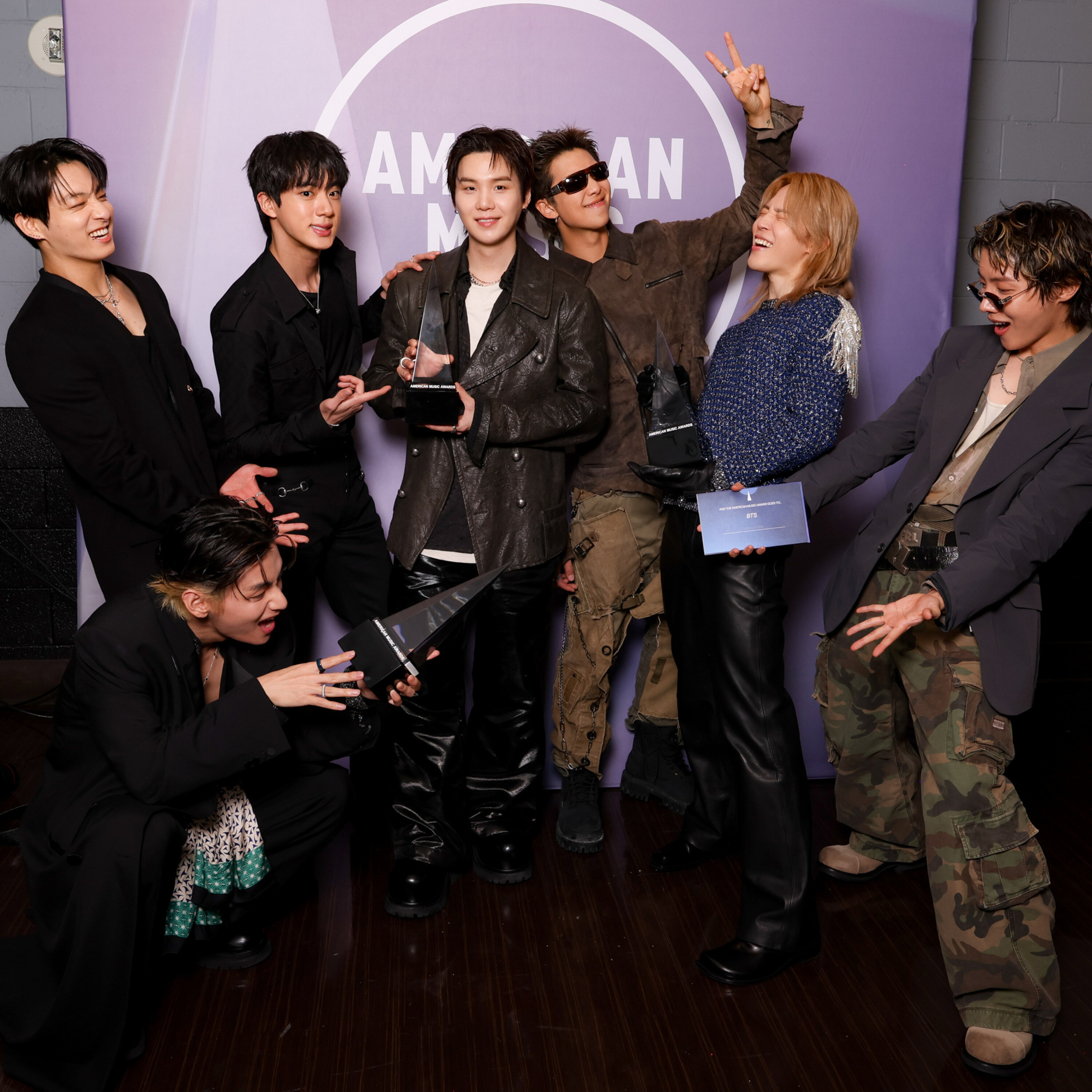 BTS brings the heat to the The American Music Awards, Brendan Fraser is under Pressure and Nicolas Cage goes film noir. episode artwork