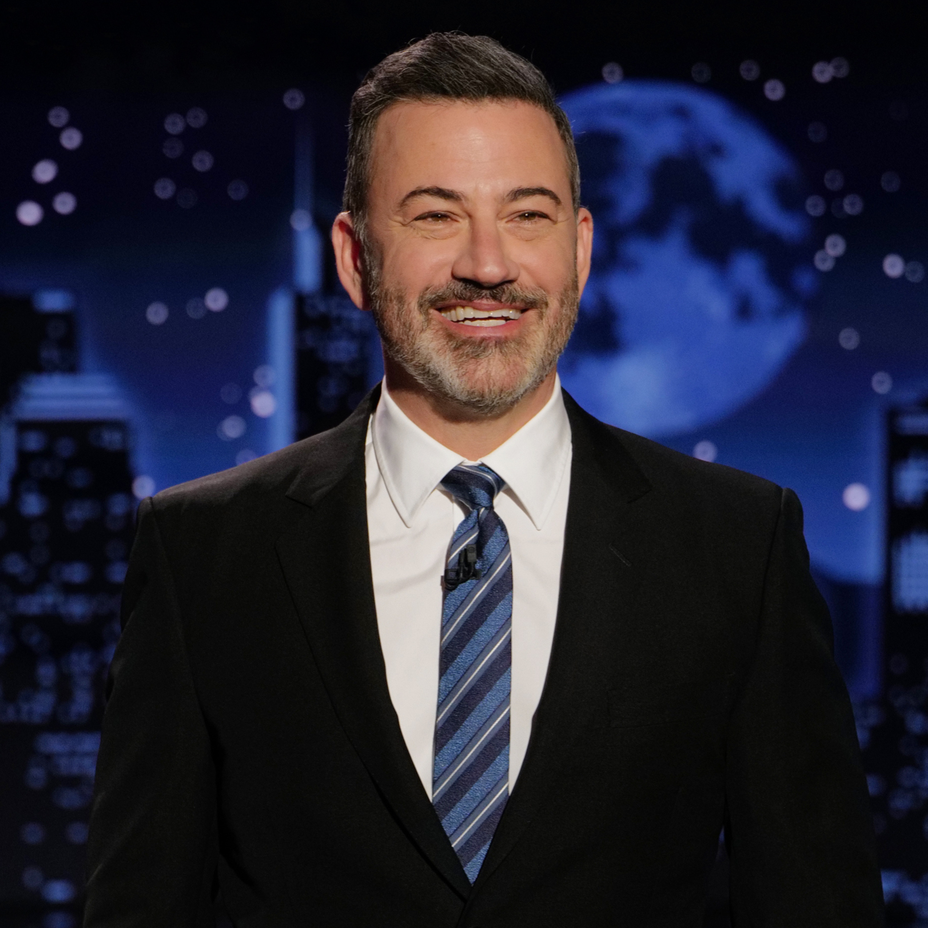 Jimmy Kimmel returns to late night, Elliot Page’s big debut and Seth Meyers goes day drinking.