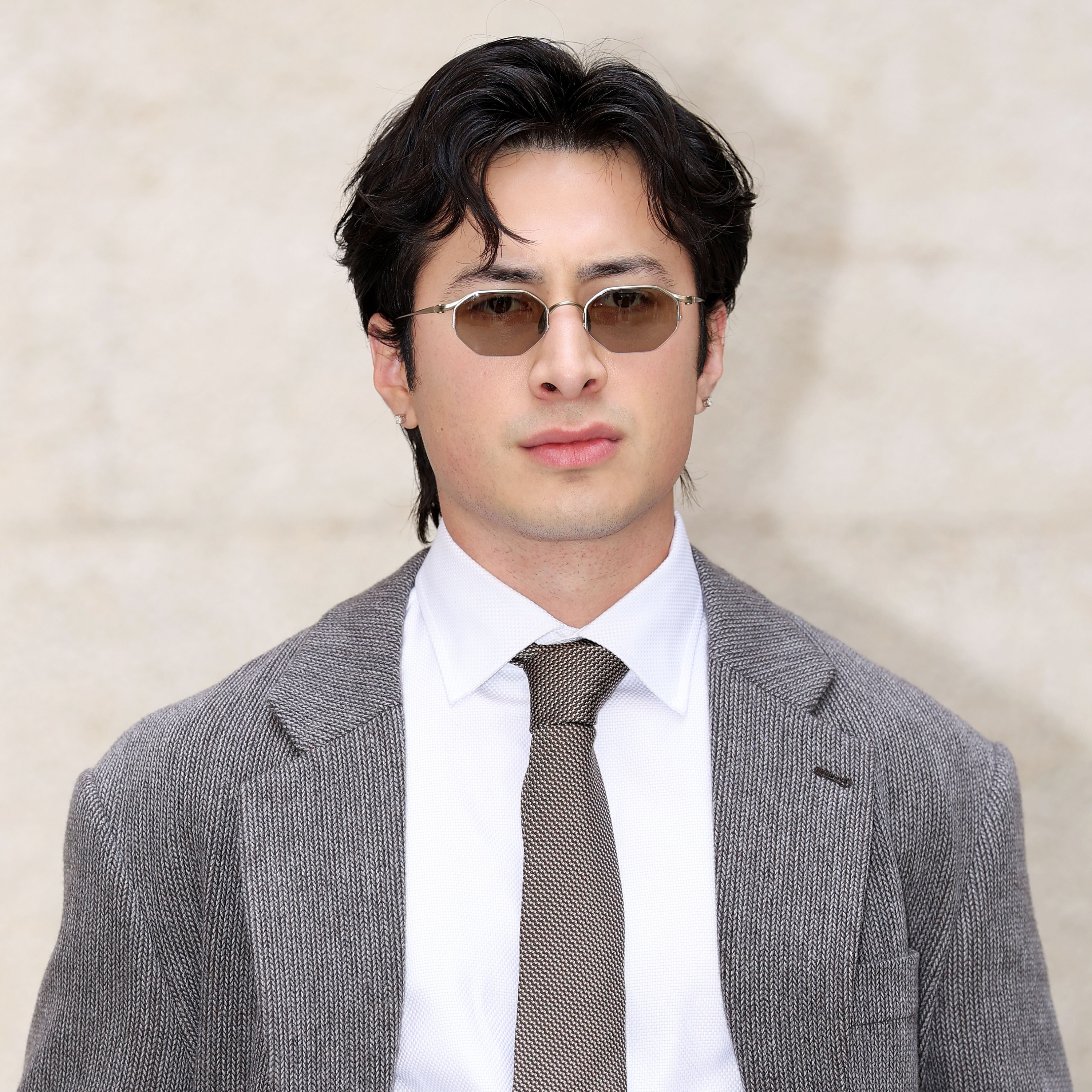 Hudson Williams goes high fashion, celebrating 25 years of JLo and a Project Runway Canada winner is crowned.