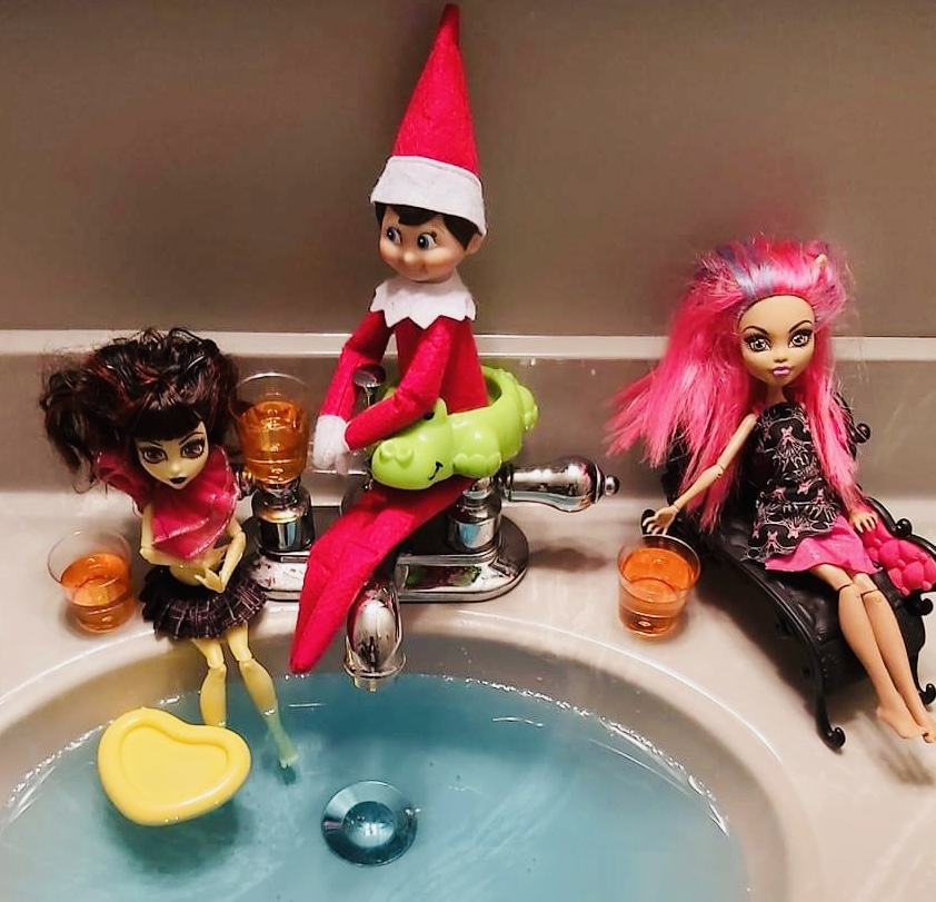 Netflix Bought The Rights To ‘Elf On The Shelf’...Here’s What They Have In Store For Us!