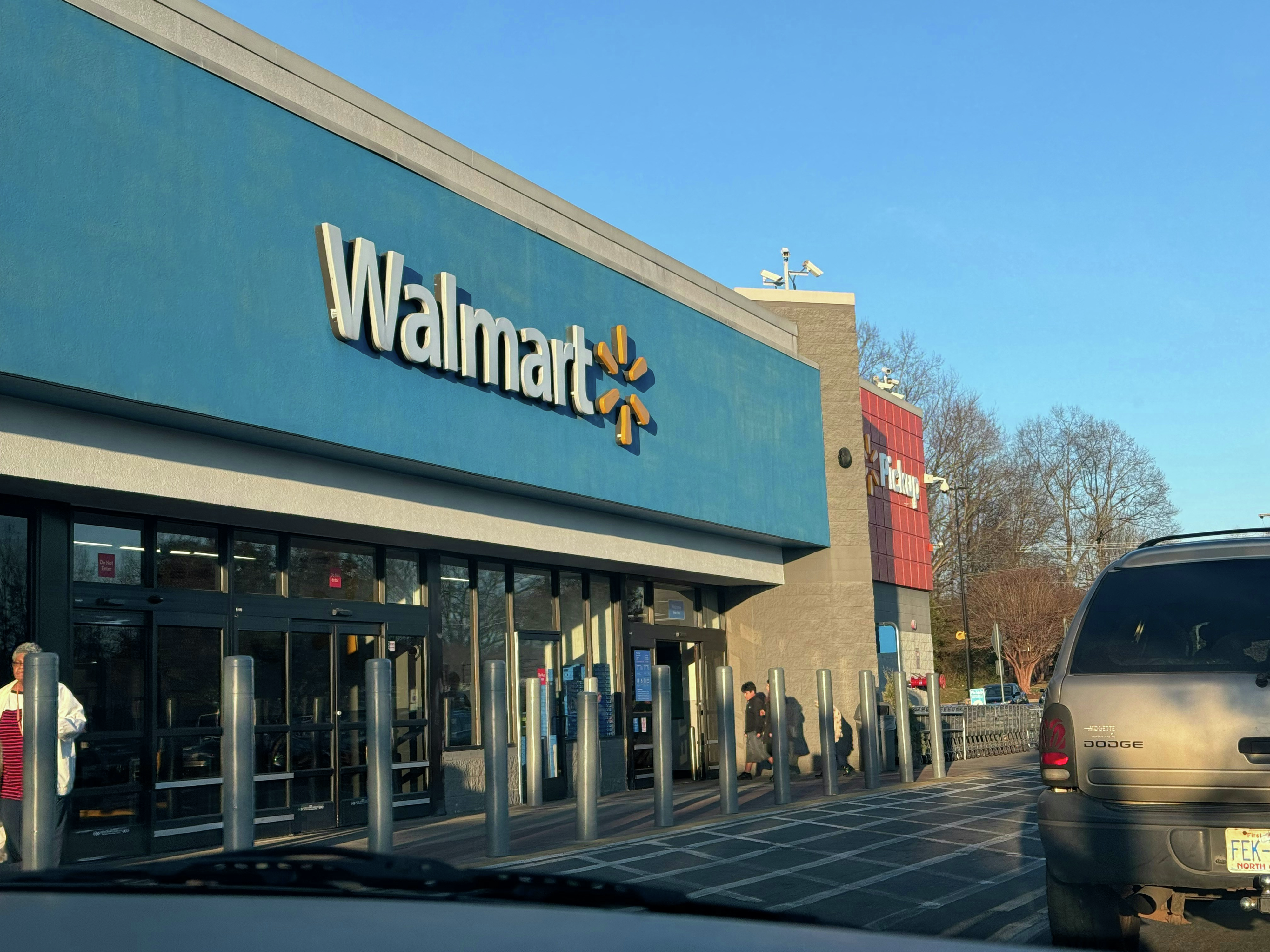 A New Security 'Initiative' At Walmart Has Customers Divided