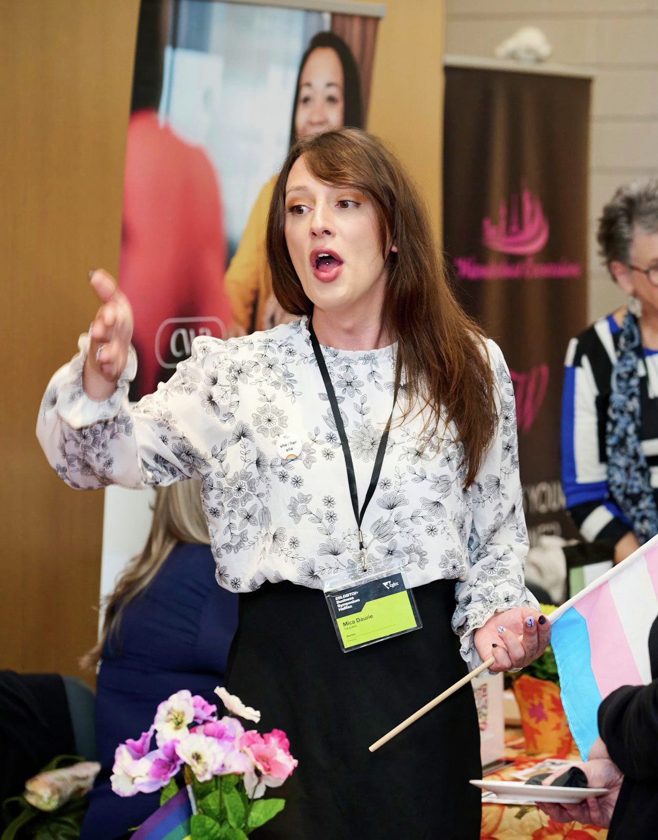 K8 Kares - Mica Daurie/T.R.A.N.S