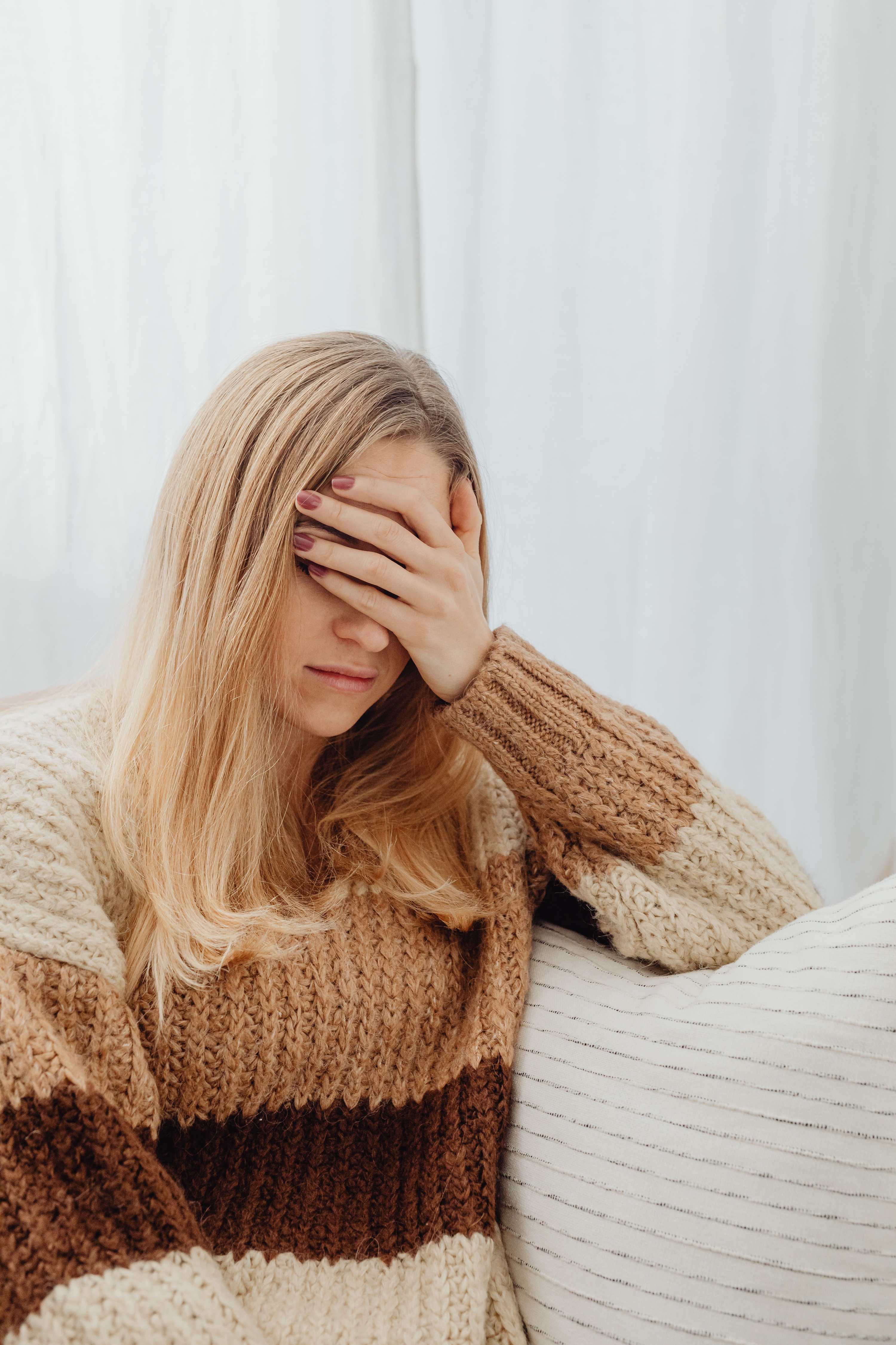 Hour 4: Rachel Levy, master certified career coach at Kaleidoscope Consulting, on why the number of workers taking mental health leave is spiking and “Here's What I Would Do" - “Getting it right” with Deb Hutton. episode artwork