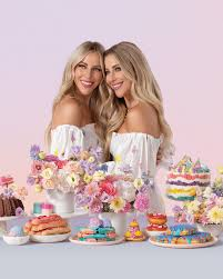 New Book Available NOW! JENNA RAE CAKES AT HOME