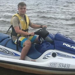 Young Man Saves Capsized Family in Constance Bay