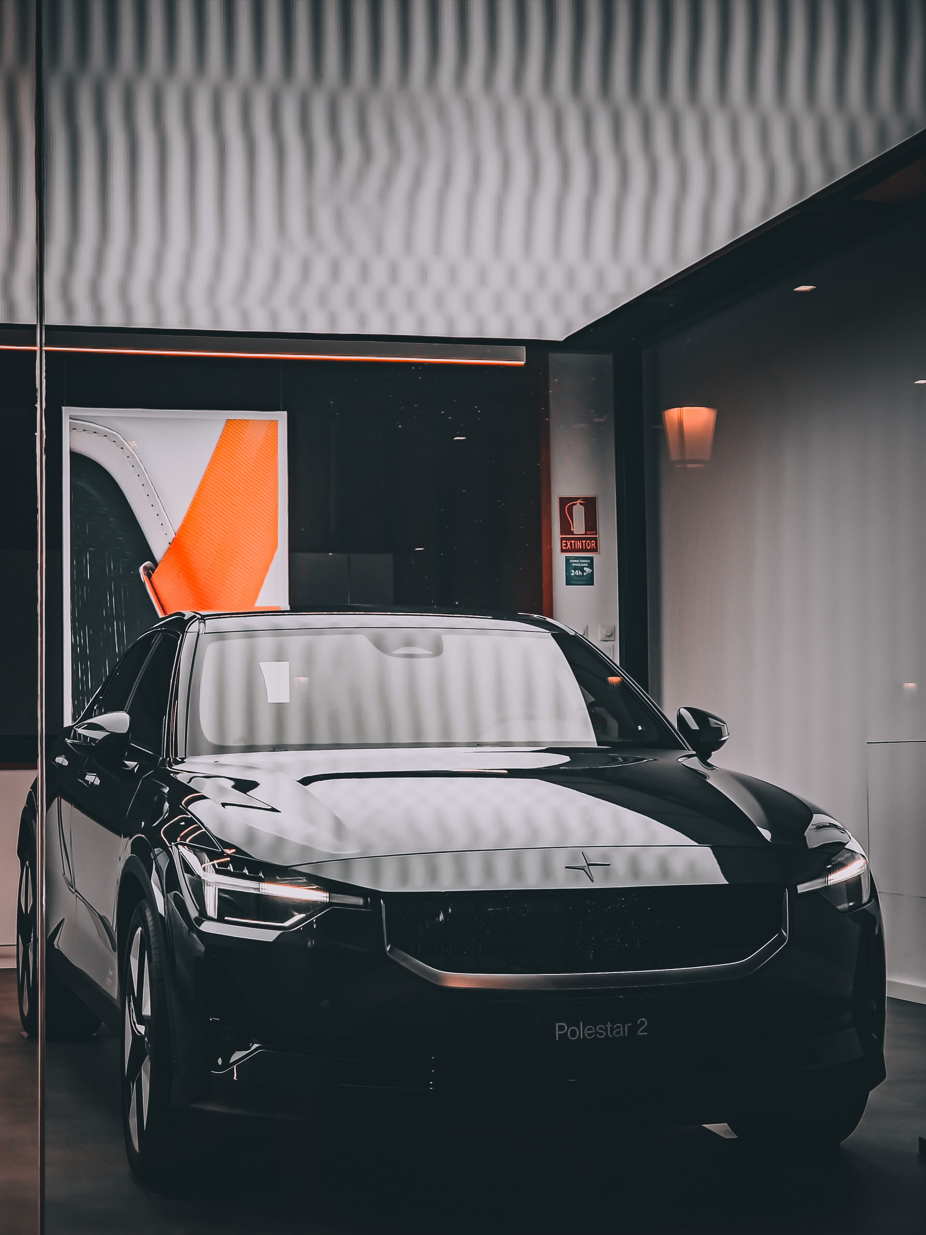 "If you work for the Canadian government, you probably shouldn't be driving a Chinese EV." Automotive writer @StephWallcraft at Driving.ca tells @MooreintheAM about a federal memo warning of privacy risks as Chinese EVs arrive in Canada. episode artwork