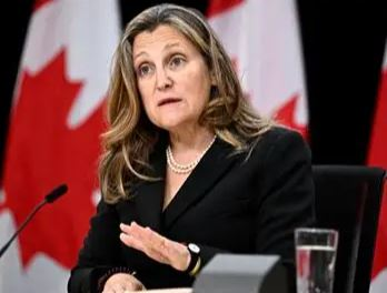  Chrystia Freeland resigns from cabinet ahead of Ukraine envoy appointment. Deb @millandmaitmom gets reaction from @_scottreid