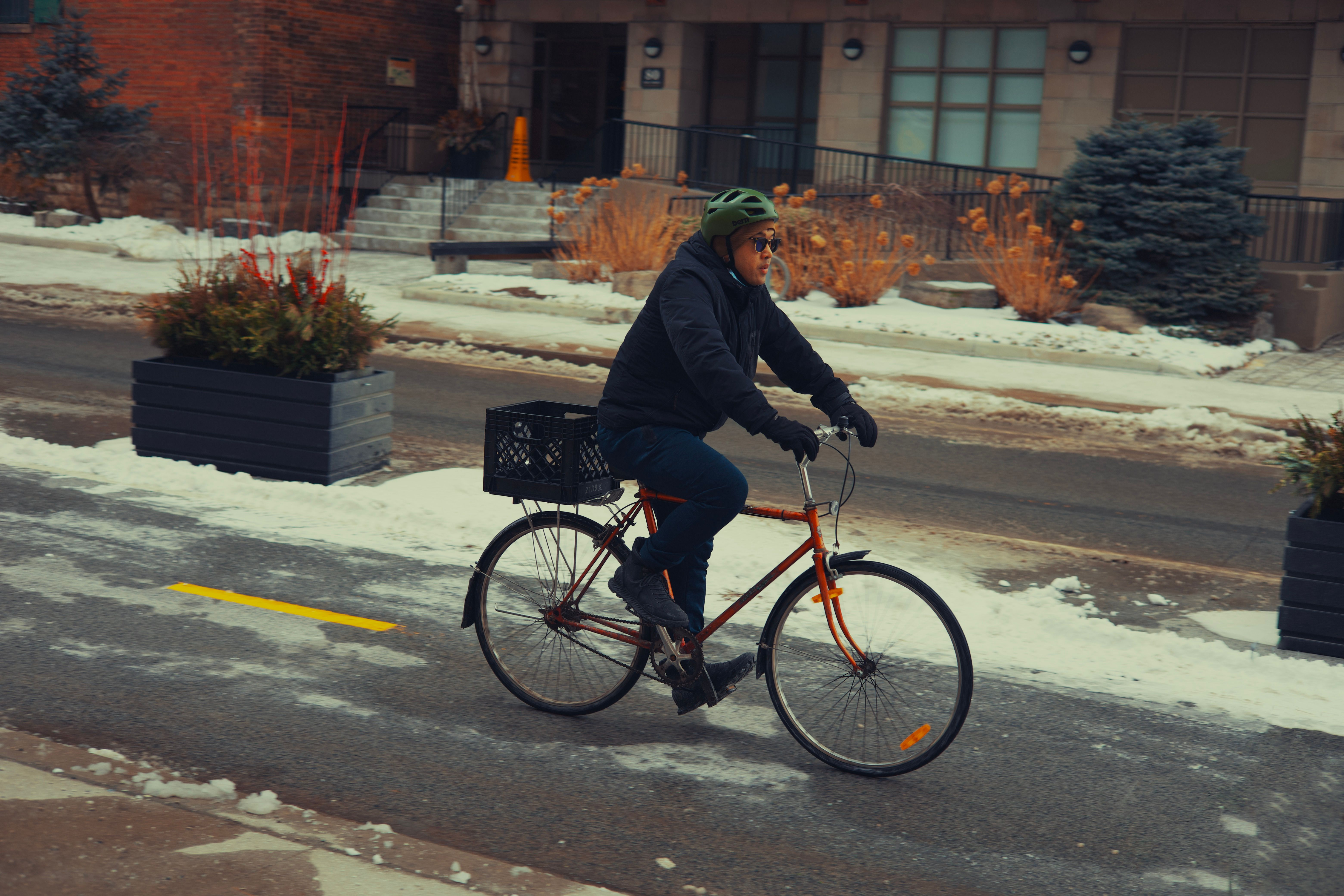 Tory’s Take with former Toronto Mayor @JohnTory: Teachers buying school supplies from Staples while the Education Ministry cracks down on absences and Doug Ford tears out the city's bike lanes. episode artwork