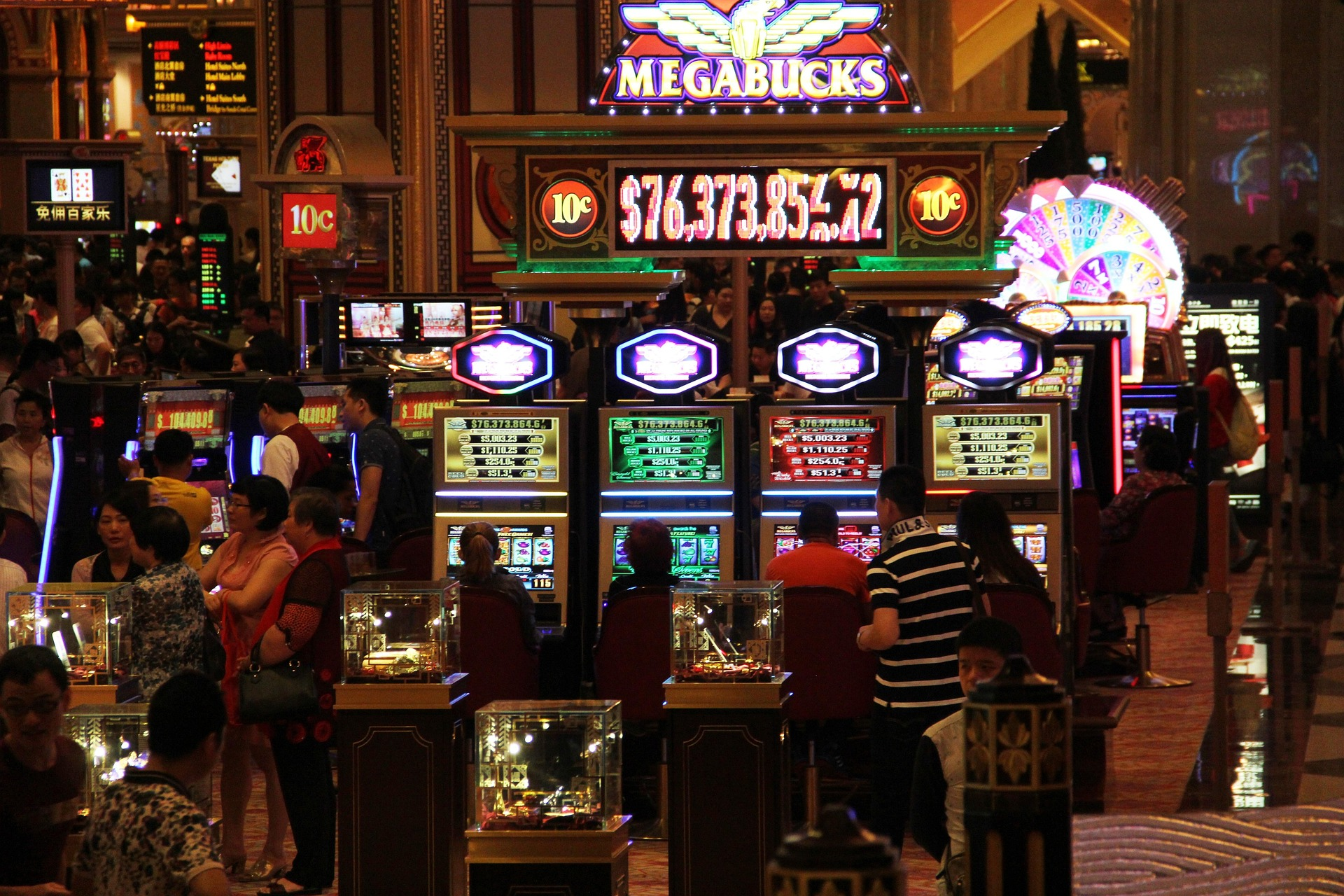 "This site is a global destination but a local gateway. I think we can be more for the community." Exhibition Place CEO Don Boyle explains to @MooreintheAM why he's rejecting the idea of a year-round casino. episode artwork