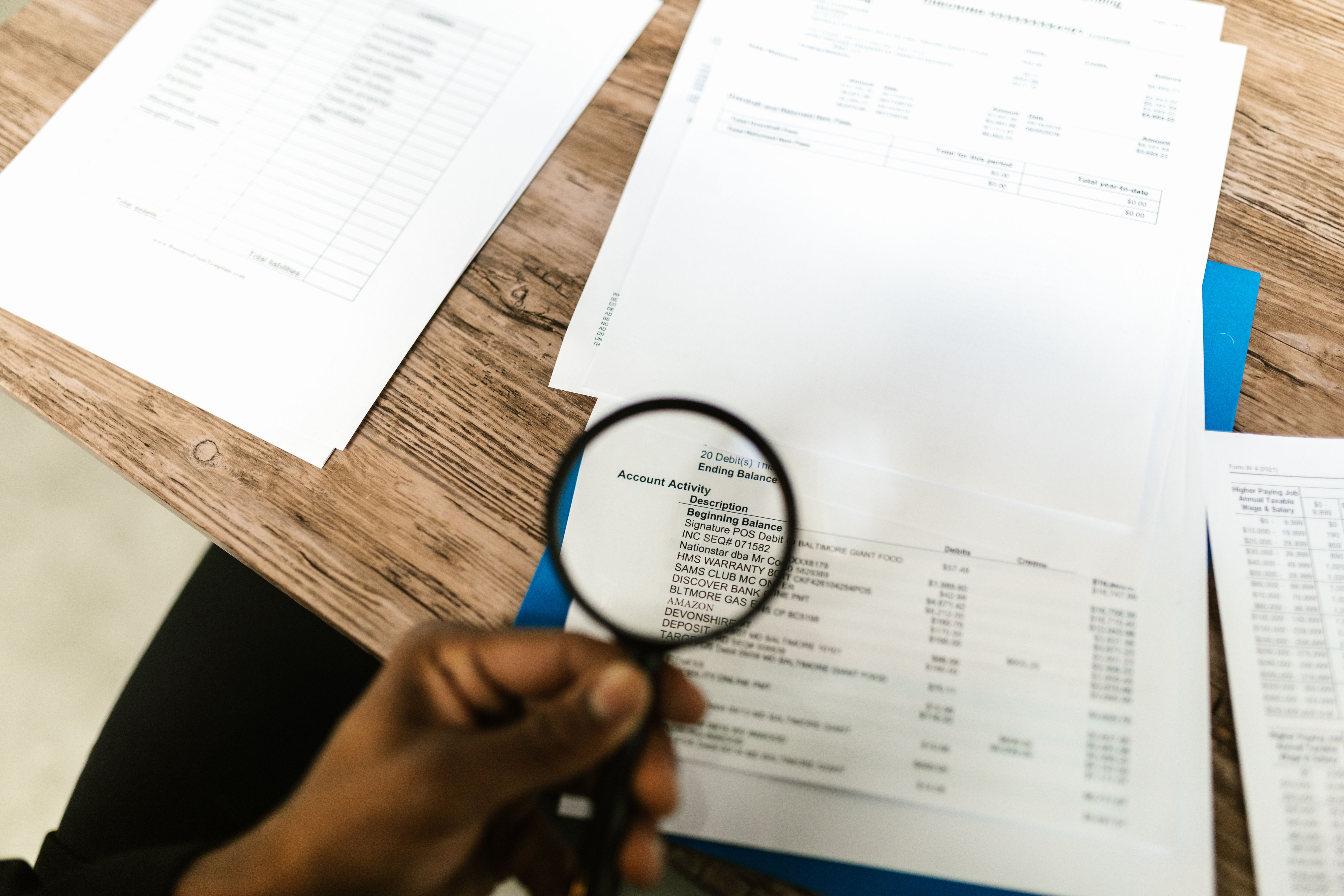 Pattie Lovett-Reid, Financial Commentator and author of Money Minutes with Pattie Lovett-Reid, tells @MooreintheAM about what she calls “The Great Consumer Audit” episode artwork