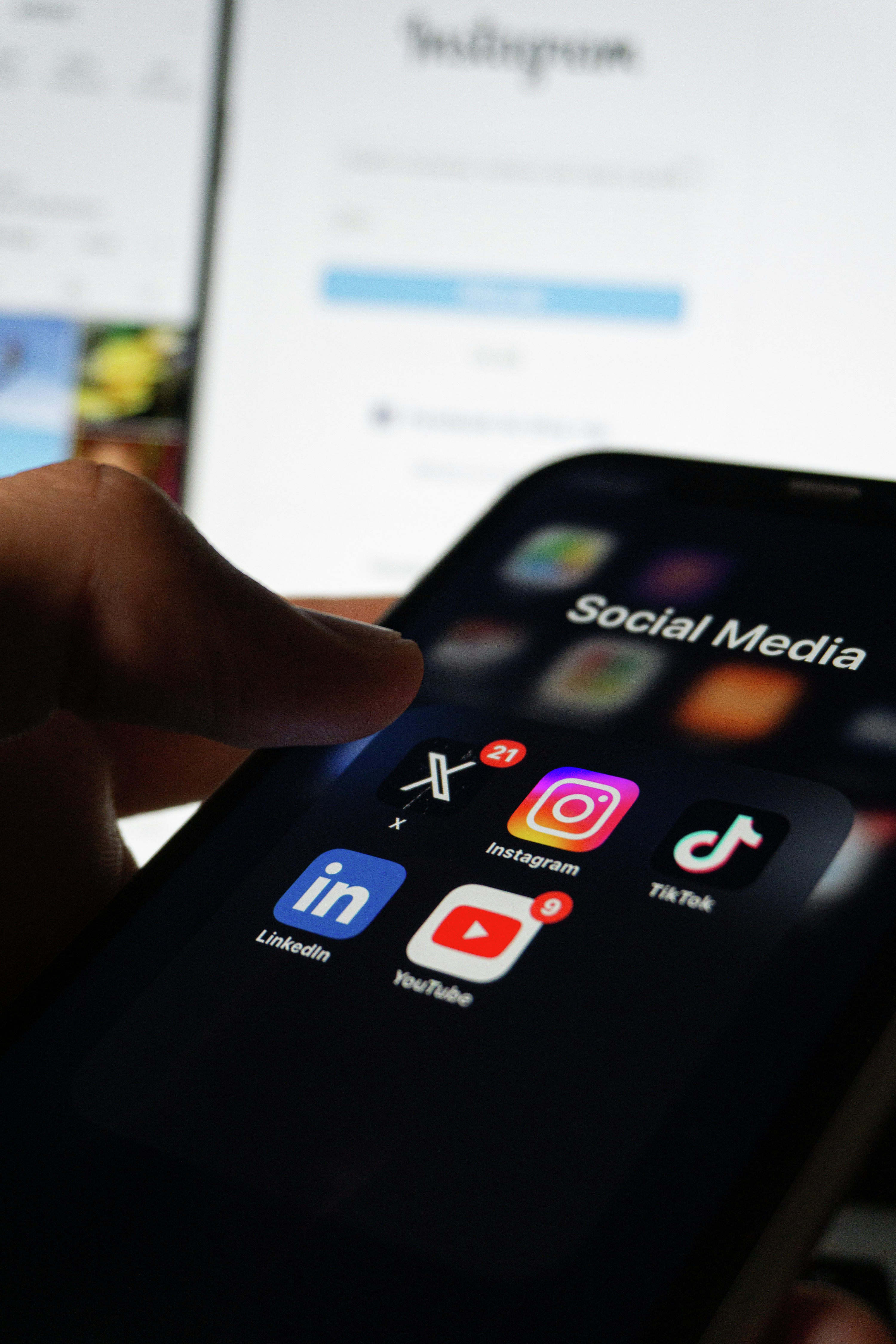 Dr. Labos: Debunking some of the most common social media medical advice episode artwork