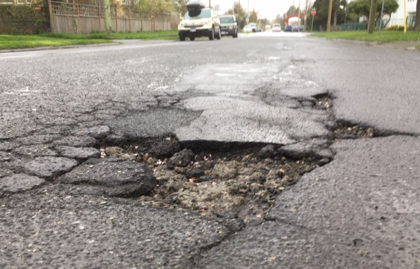 What's the worst road in Windsor-Essex? episode artwork