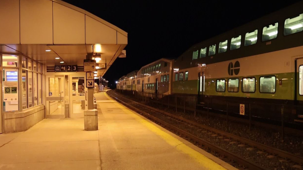 Male teen in life-threatening condition after climbing on top of moving GO train