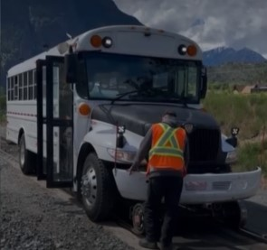 Could a "high-rail" bus start using the old E&N rail line?