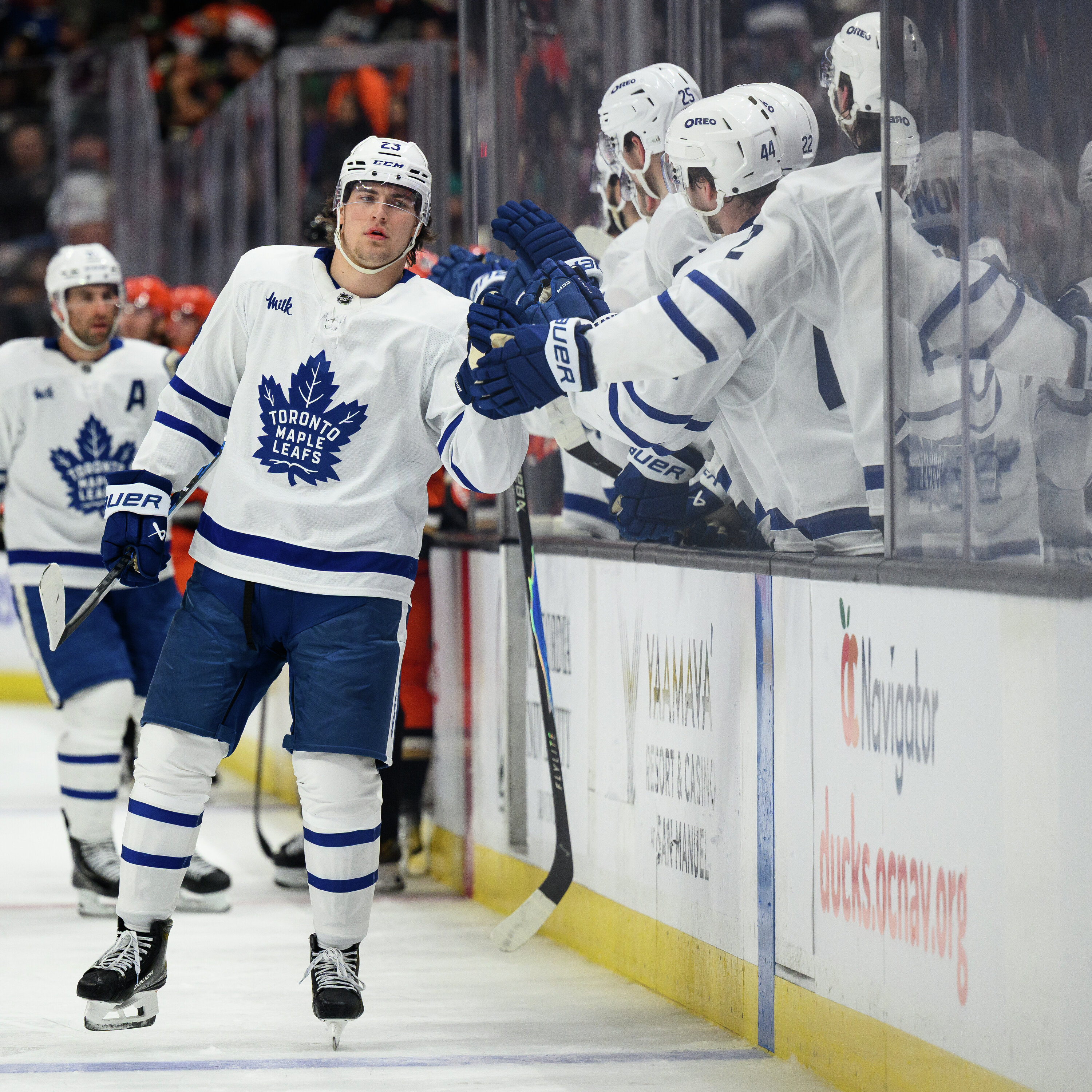 Darren Dreger: Habs Pursuit Of 2C & Is Matthew Knies Trade Still On The Table? episode artwork