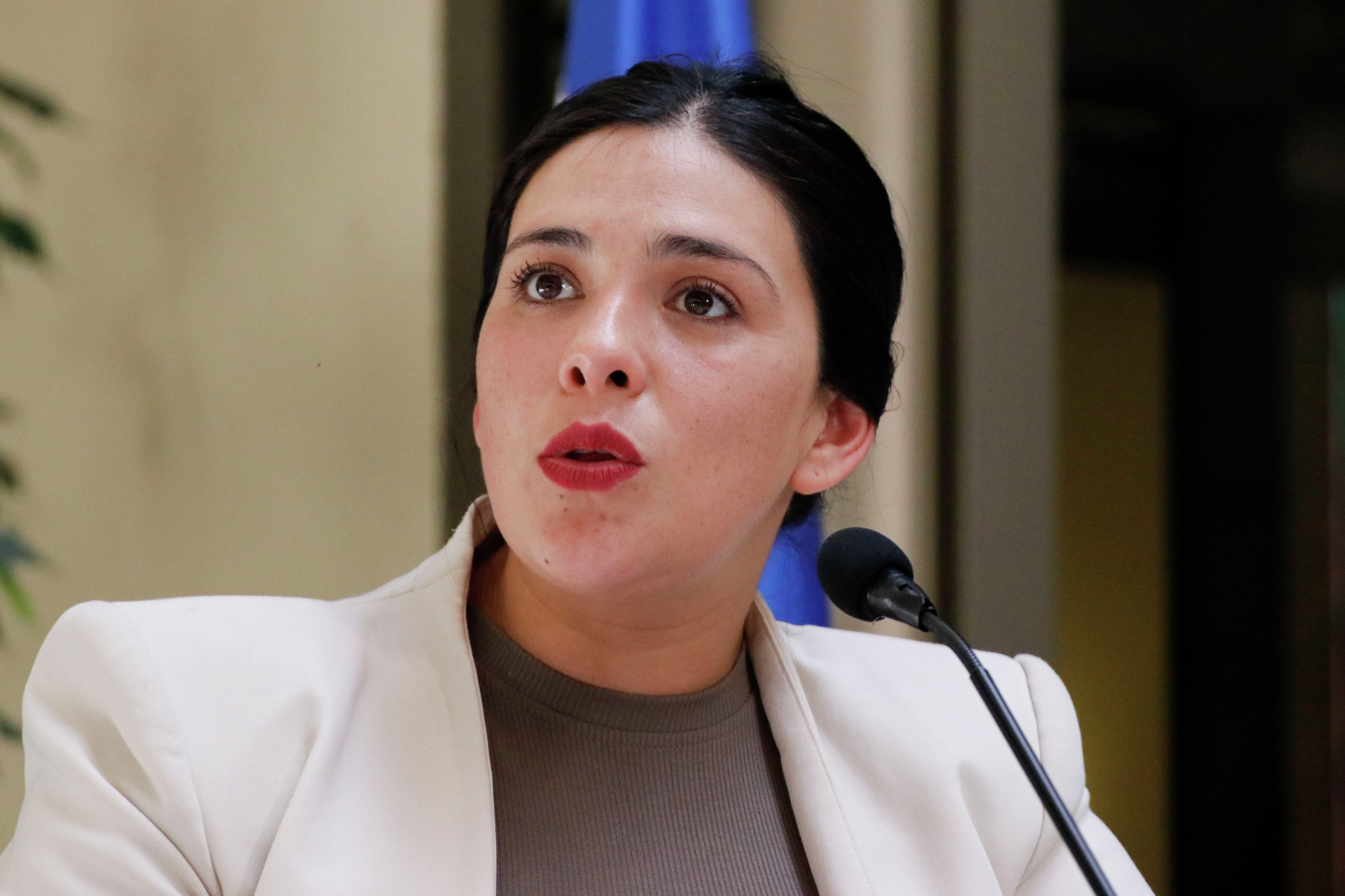 Imagen de Cariola responde a Frei: “En su última candidatura, el PC lo apoyó sin problema”