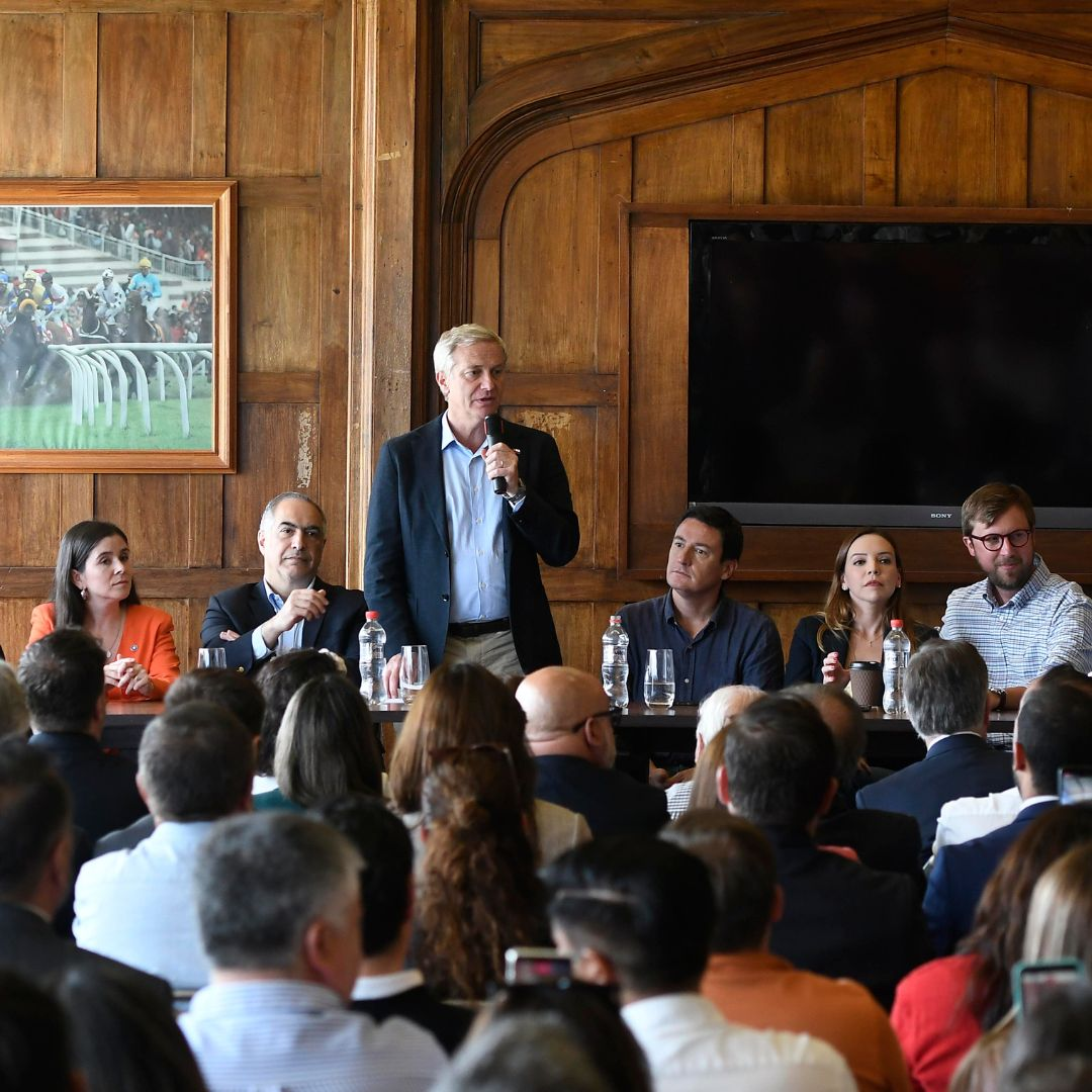 Imagen de Comando de Kast por ausencia en debates: “Se está haciendo un escándalo excesivo”