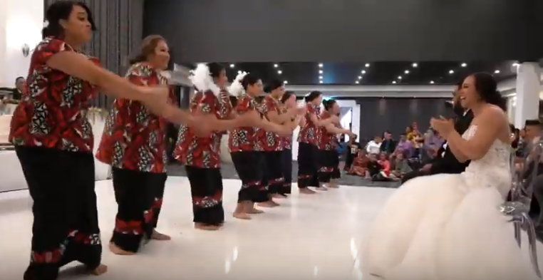 Samoan sāsā performed to Korean pop song