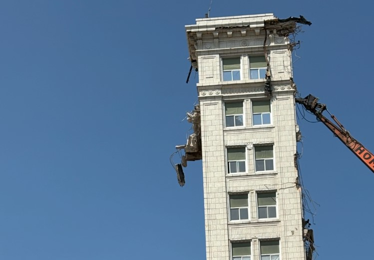 VCF News: Bresee Tower - Mayor Williams Hoping for Main St. Thru Traffic Soon