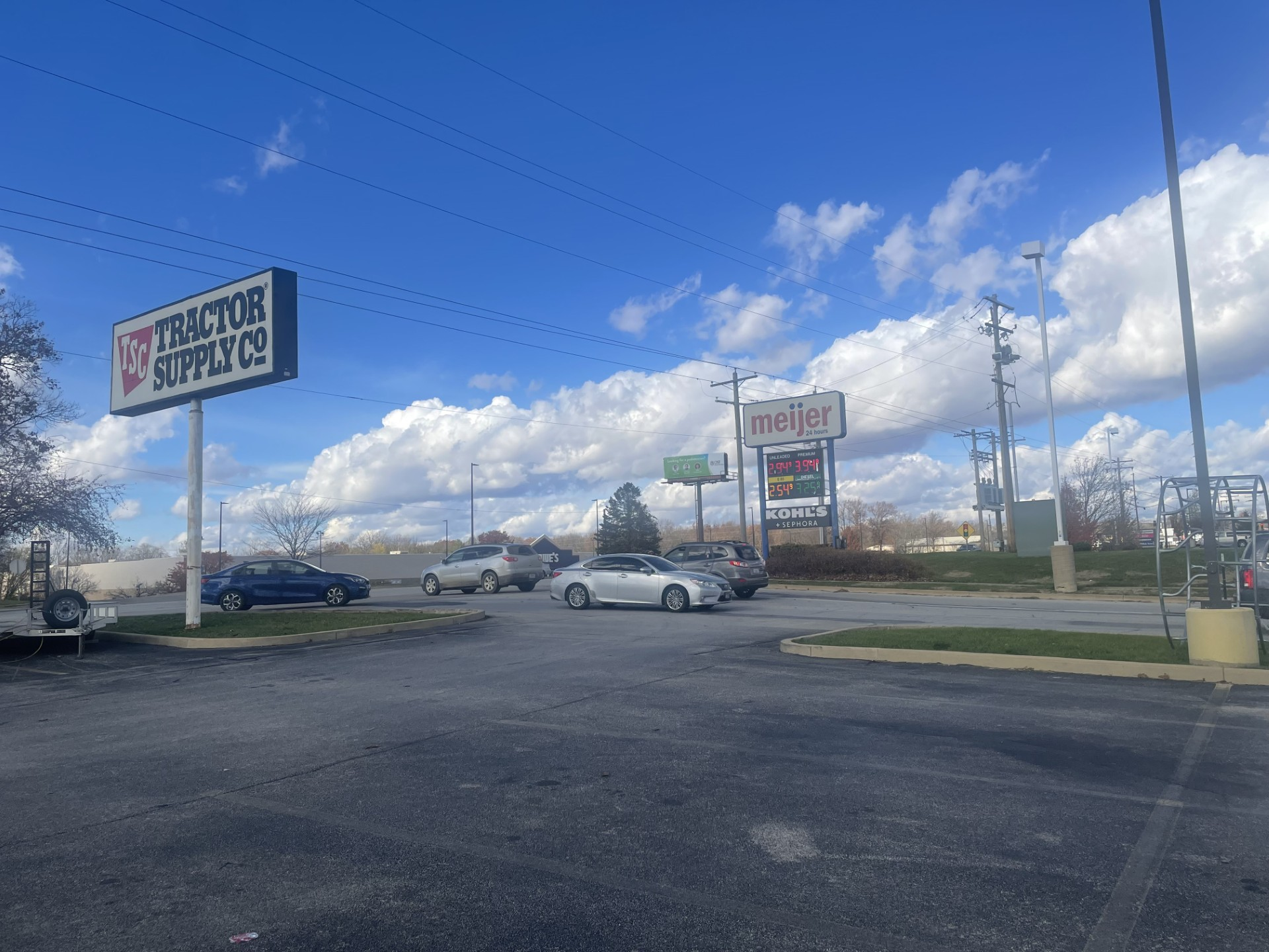 VCF News: Mayor Williams - IDOT Needed to Make Call at Non-Signal Meijer Entrance episode artwork