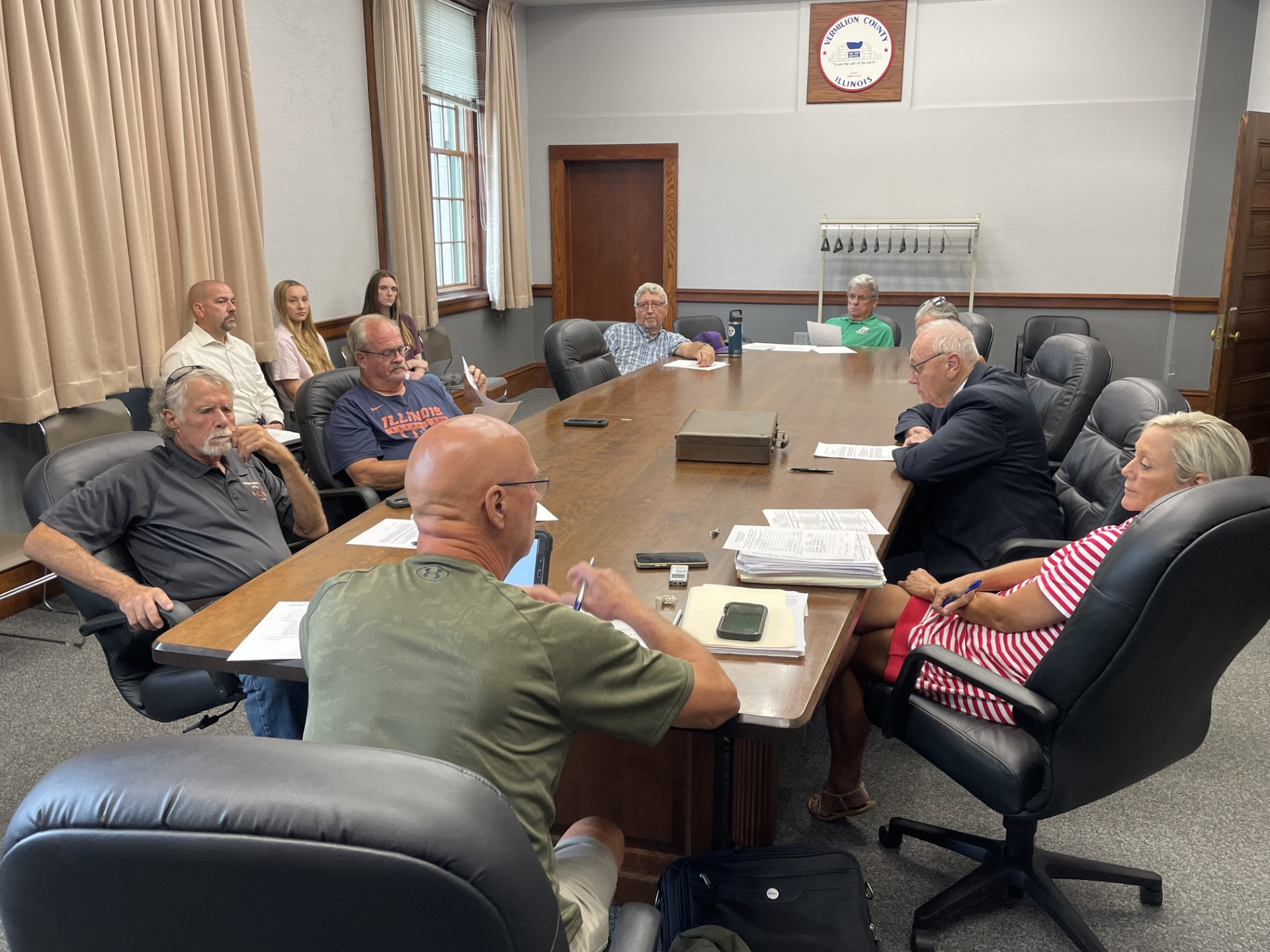 VCF News: Vermilion Co Board Committee Approves Deal Looking into Animal Shelter Issue episode artwork