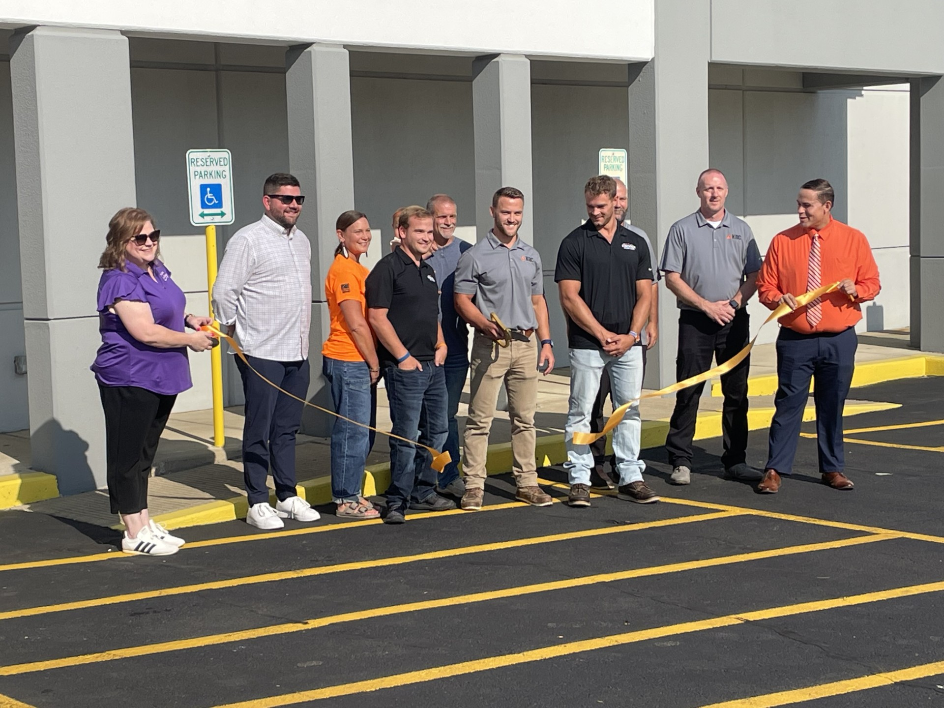 VCF News: Kirchner Building Centers Cuts Ribbon for New Location episode artwork
