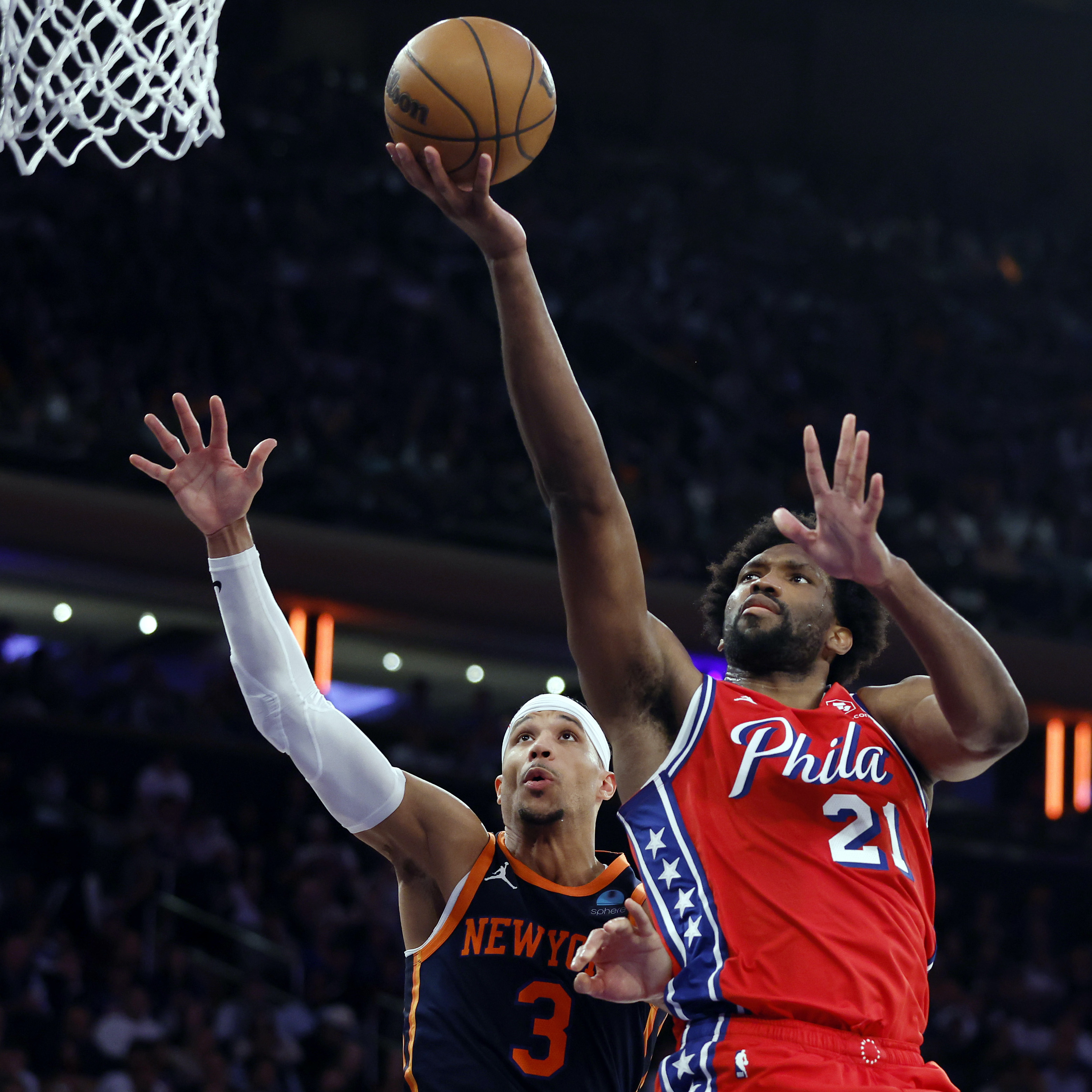 76ers unhappy with officiating after Game 2 loss to Knicks