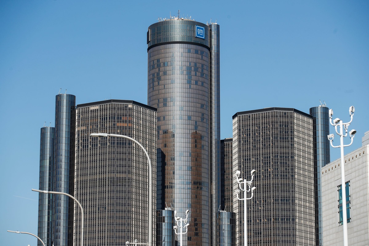 Why is GM leaving the Renaissance Center, and what comes next for city's iconic building?