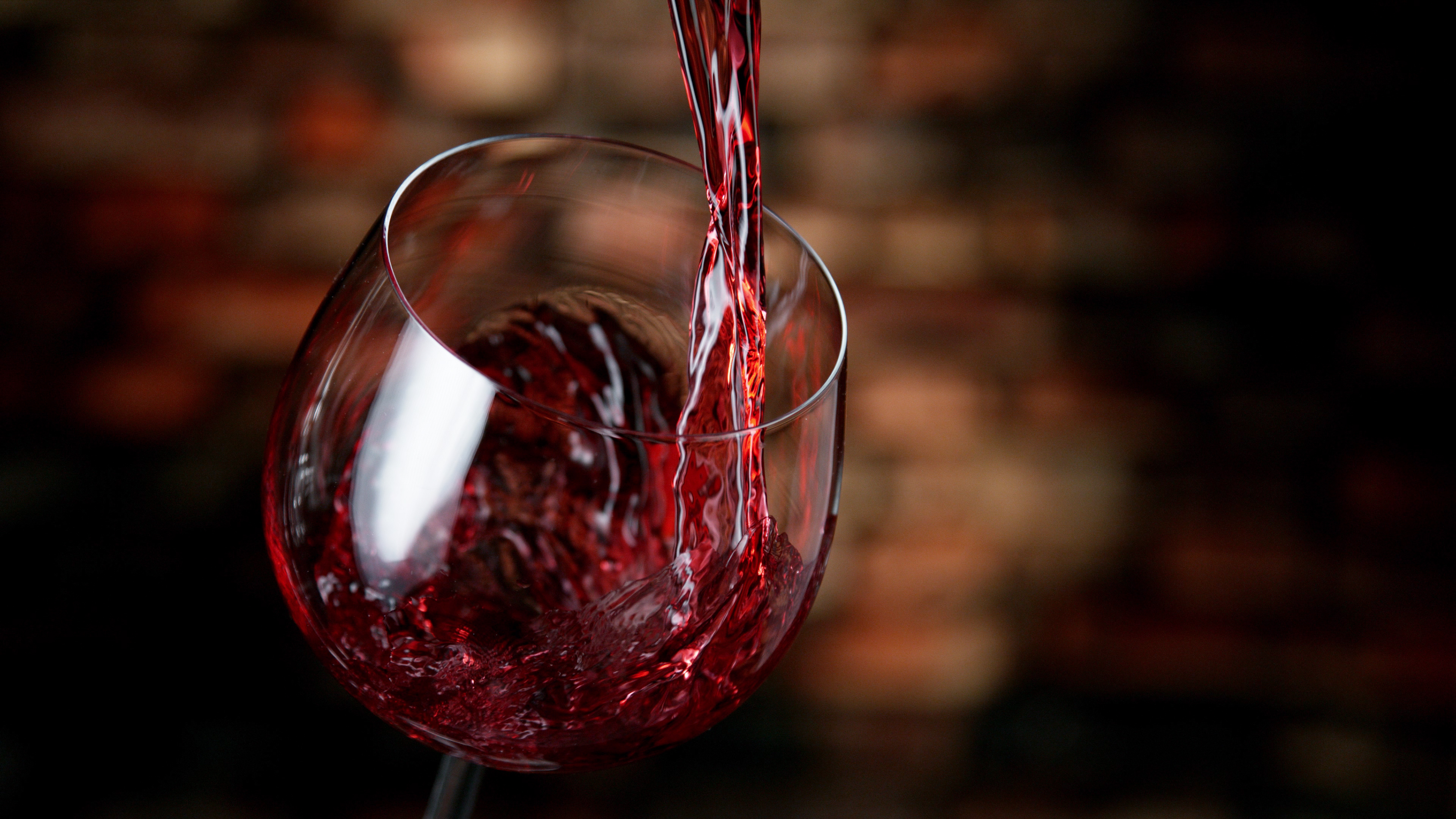 NEWSLINE: Does red wine really have health benefits?