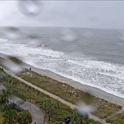 "I was surprised." Myrtle Beach residents prepare to ride out Hurricane Ian with little warning