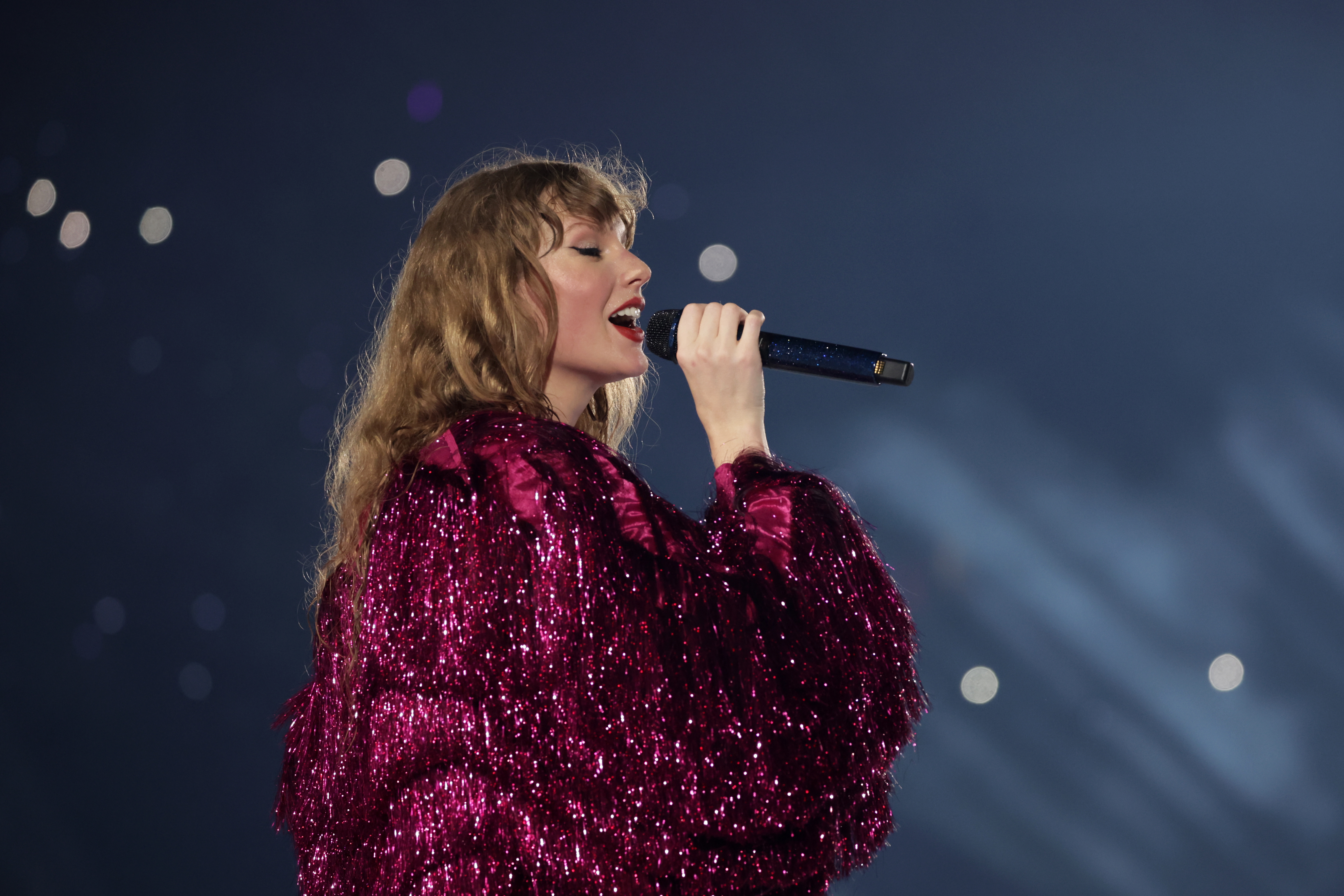 Swifties rejoice! Taylor Swift's new double album captivating the world, B96 host says