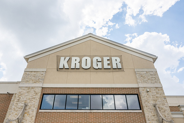 Woman is stabbed at a Kroger during attempted robbery
