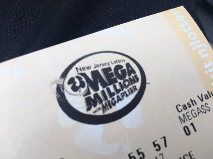 Lottery Sales Heat Up Ahead Of Mega Millions Drawing