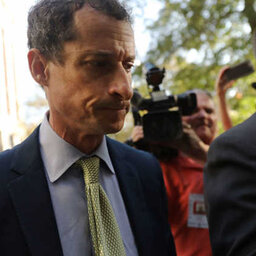 Anthony Weiner released from halfway house