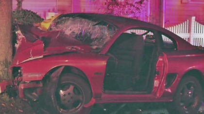 2 Dead, 2 Critically Hurt In Lindenhurst Car Crash