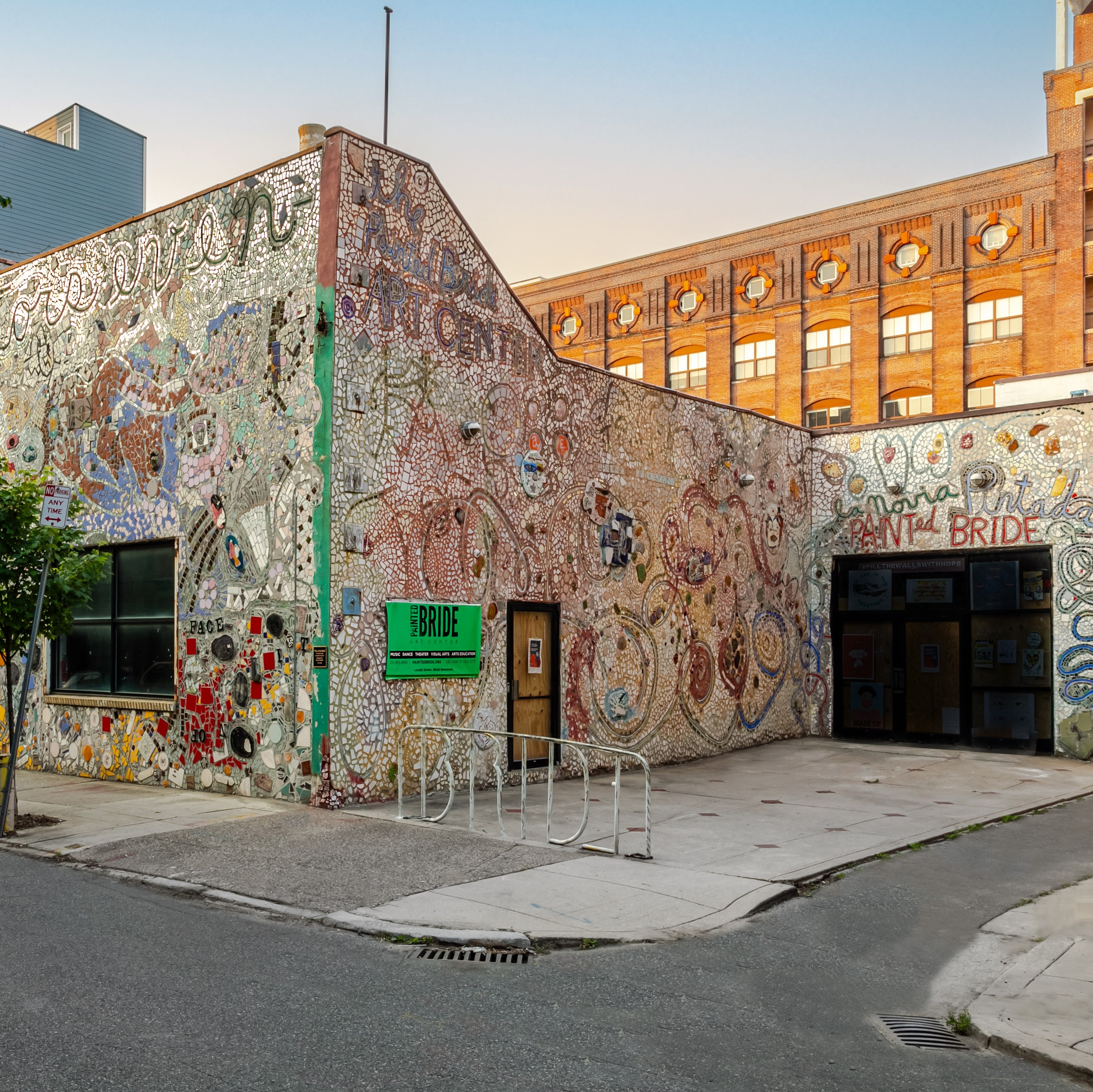 "Mural City" - When art clashes with development
