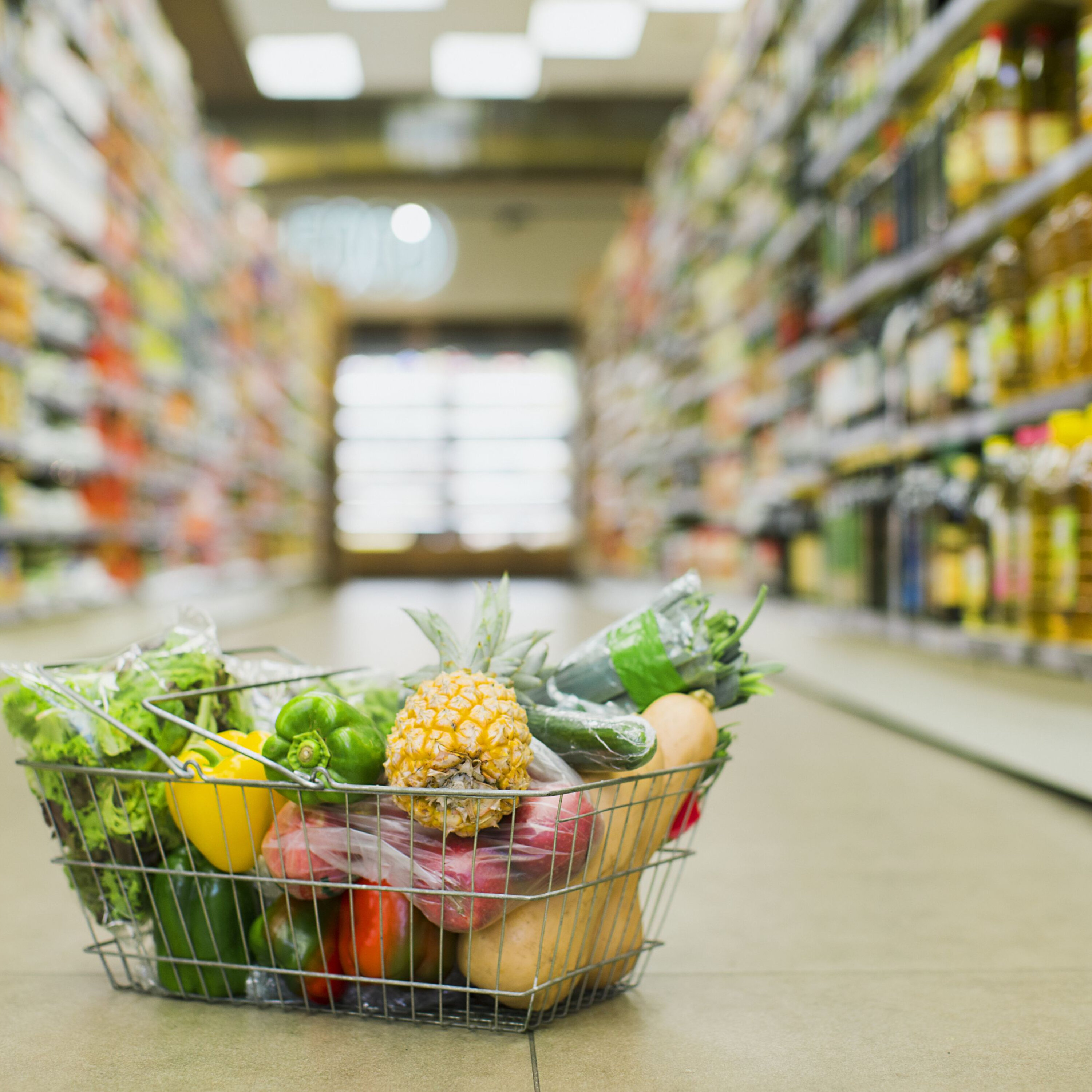 Supermarkets to remain open