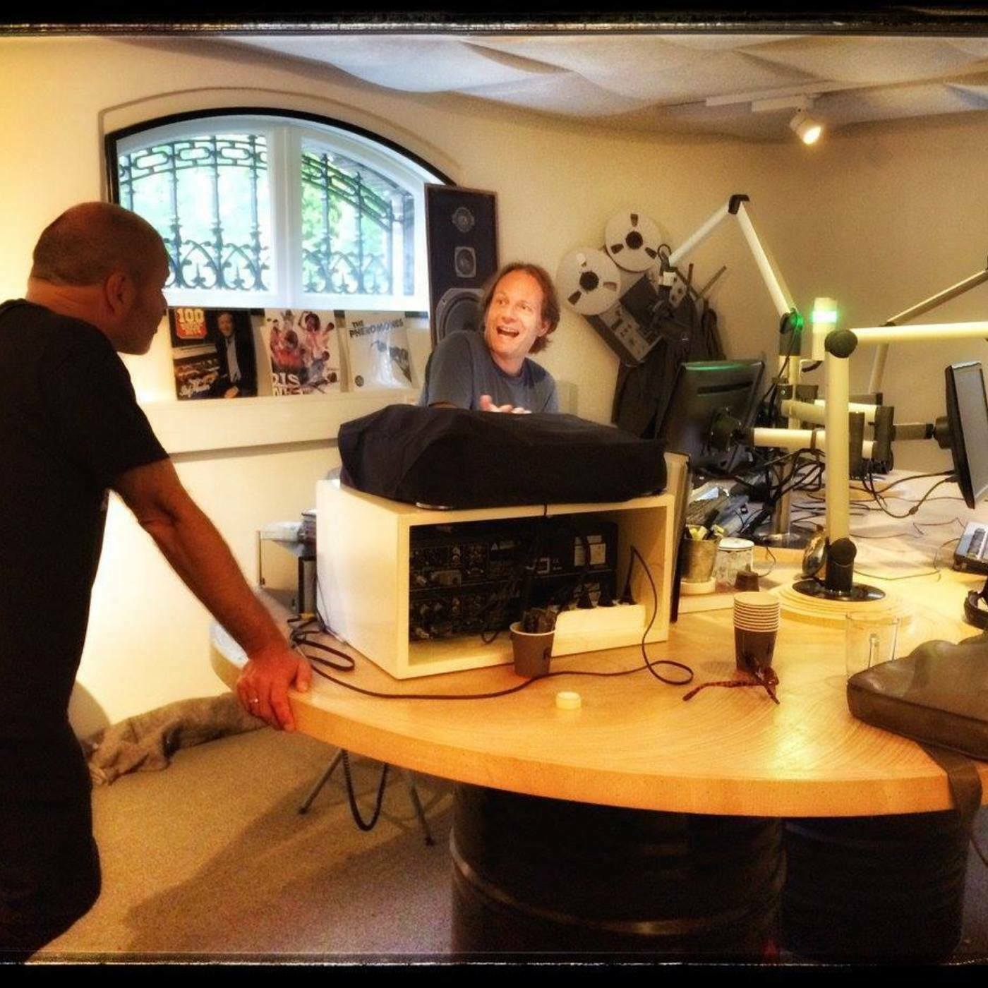 S1 E53 Hitparades op 3 [Special] (Top 40, Mega Top 50, Nationale Hitparade, Verrukkelijke 15 enz)