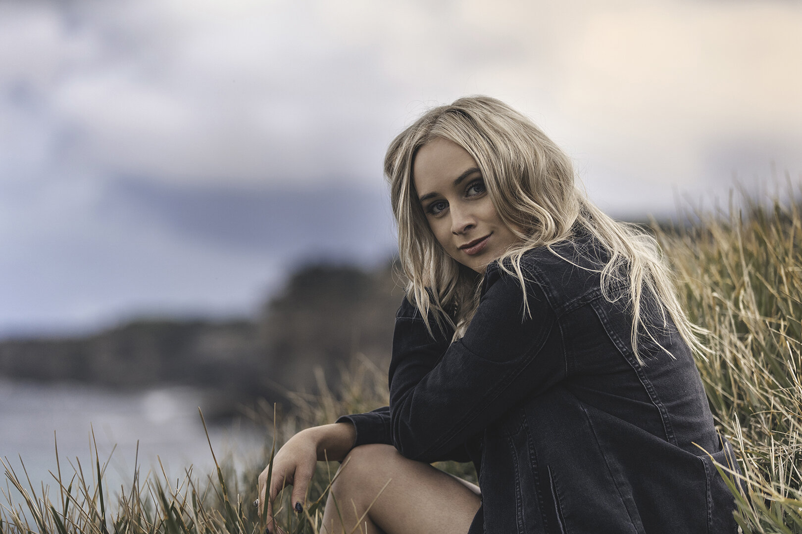 Strawny chats to Port Macquarie local and Female Artist of the year nominee in the 2024 Golden Guitar Awards Melanie Dyer episode artwork